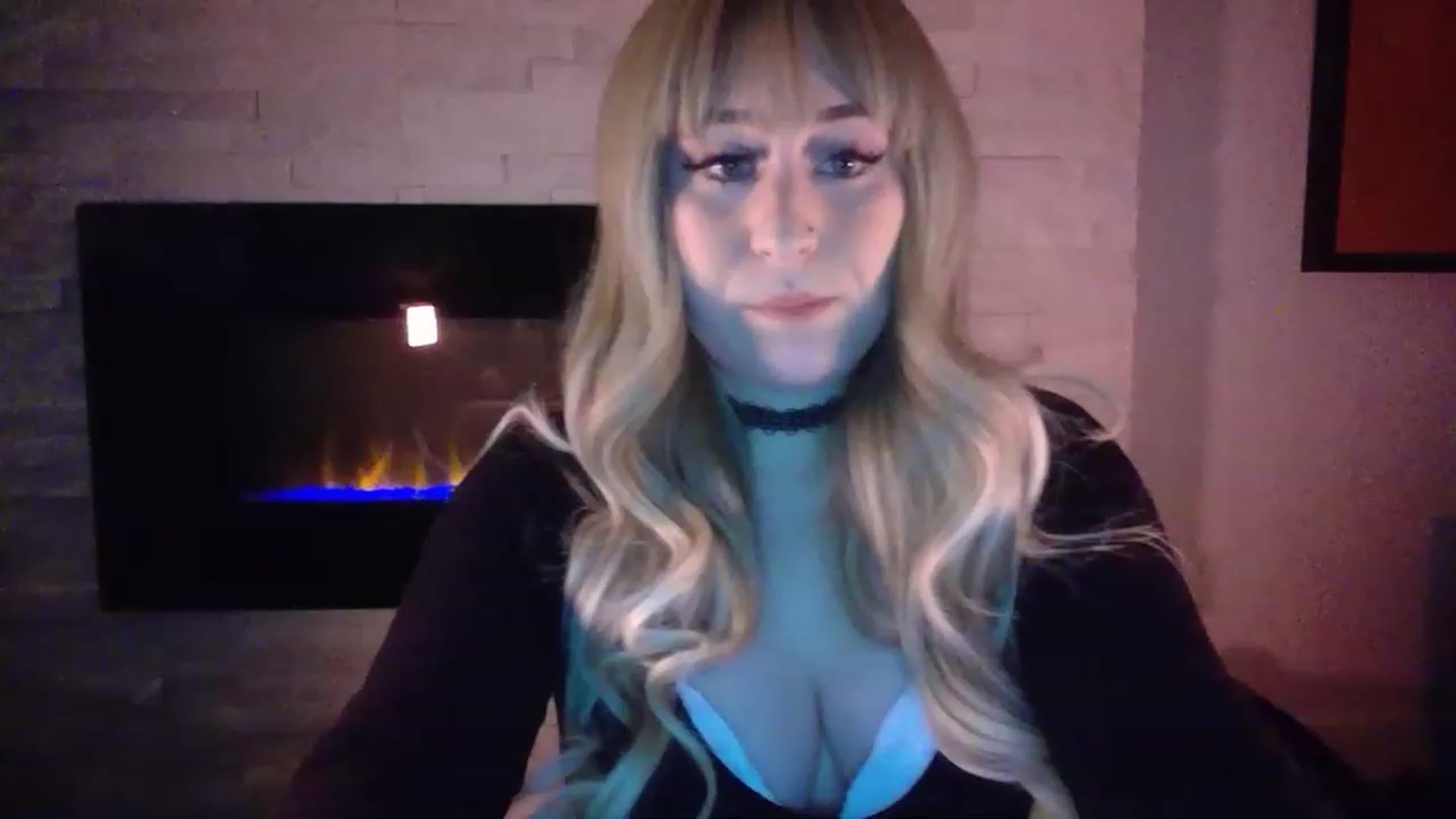 Gallery image thumbnail from pageminie's myfreecams stream on, 12/13/2022, 01:16 image 14 of 20
