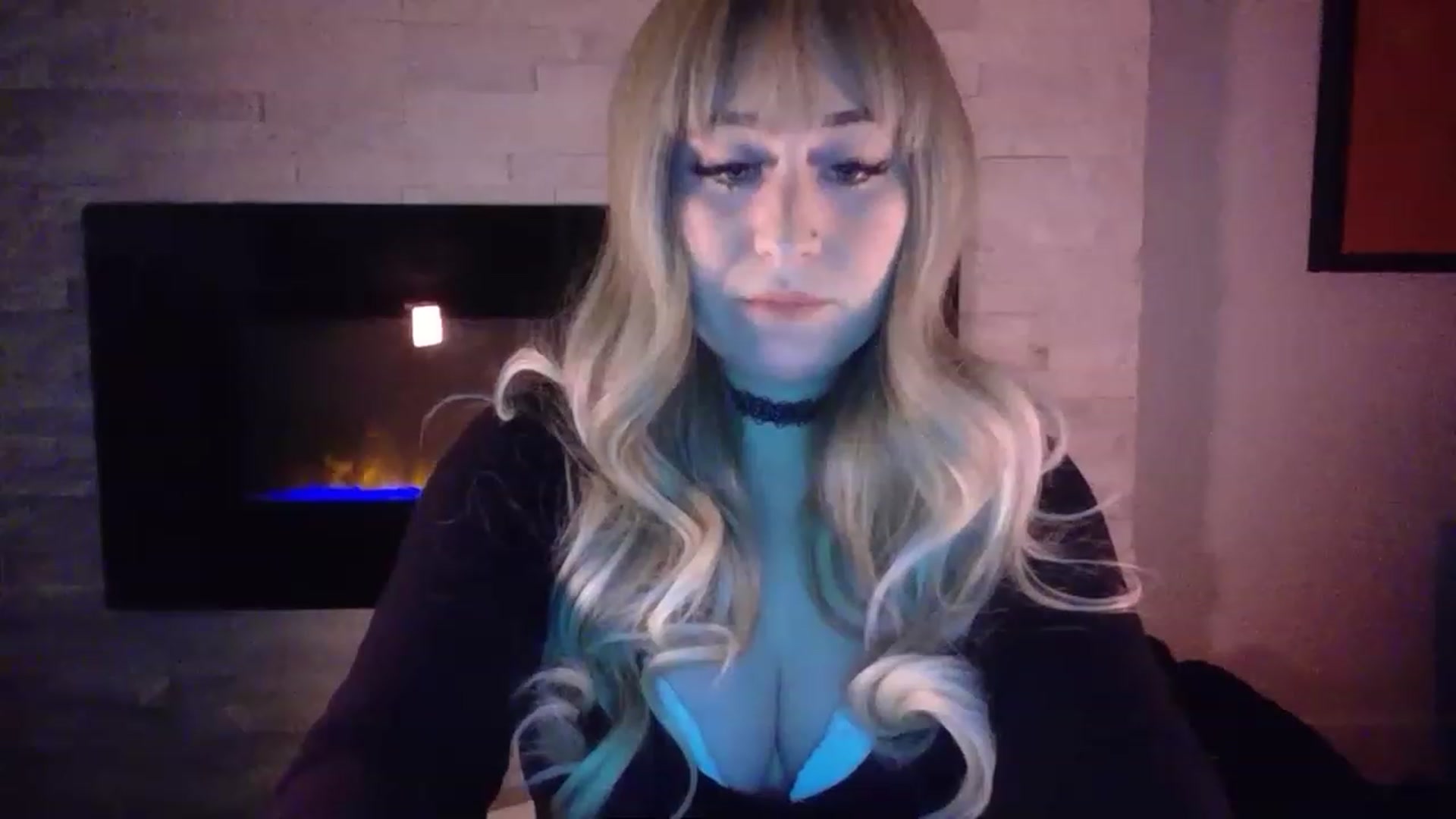 Gallery image thumbnail from pageminie's myfreecams stream on, 12/13/2022, 01:16 image 3 of 20