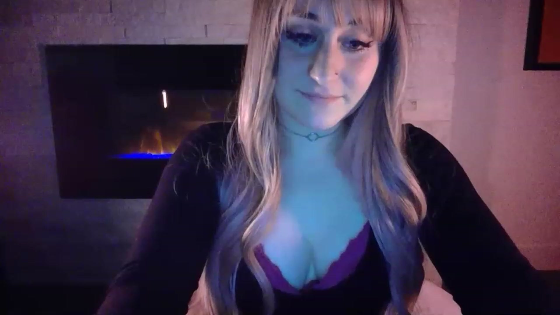 Gallery image thumbnail from pageminie's myfreecams stream on, 12/16/2022, 04:51 image 8 of 20