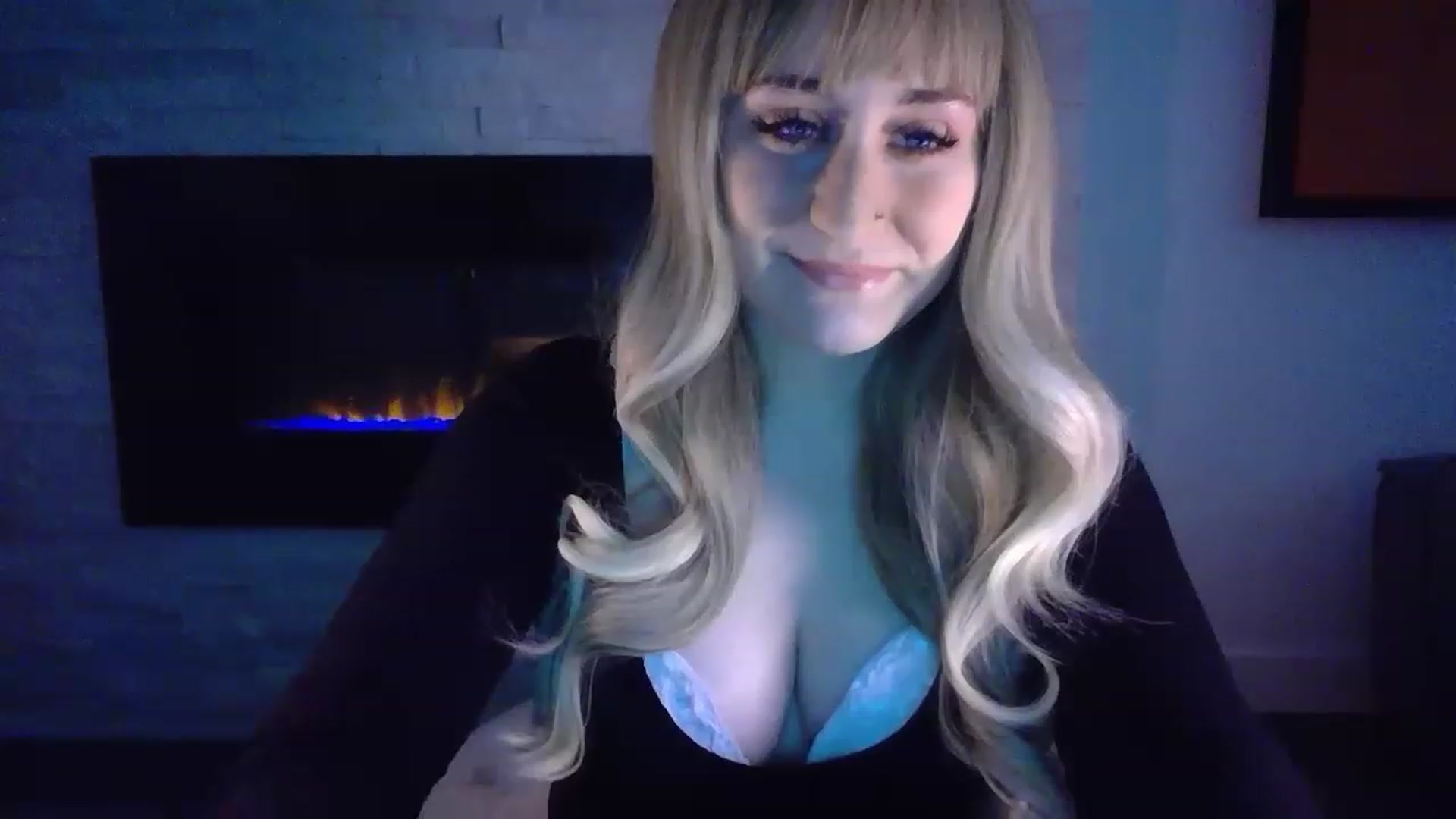Gallery image thumbnail from pageminie's myfreecams stream on, 01/17/2023, 18:42 image 20 of 20