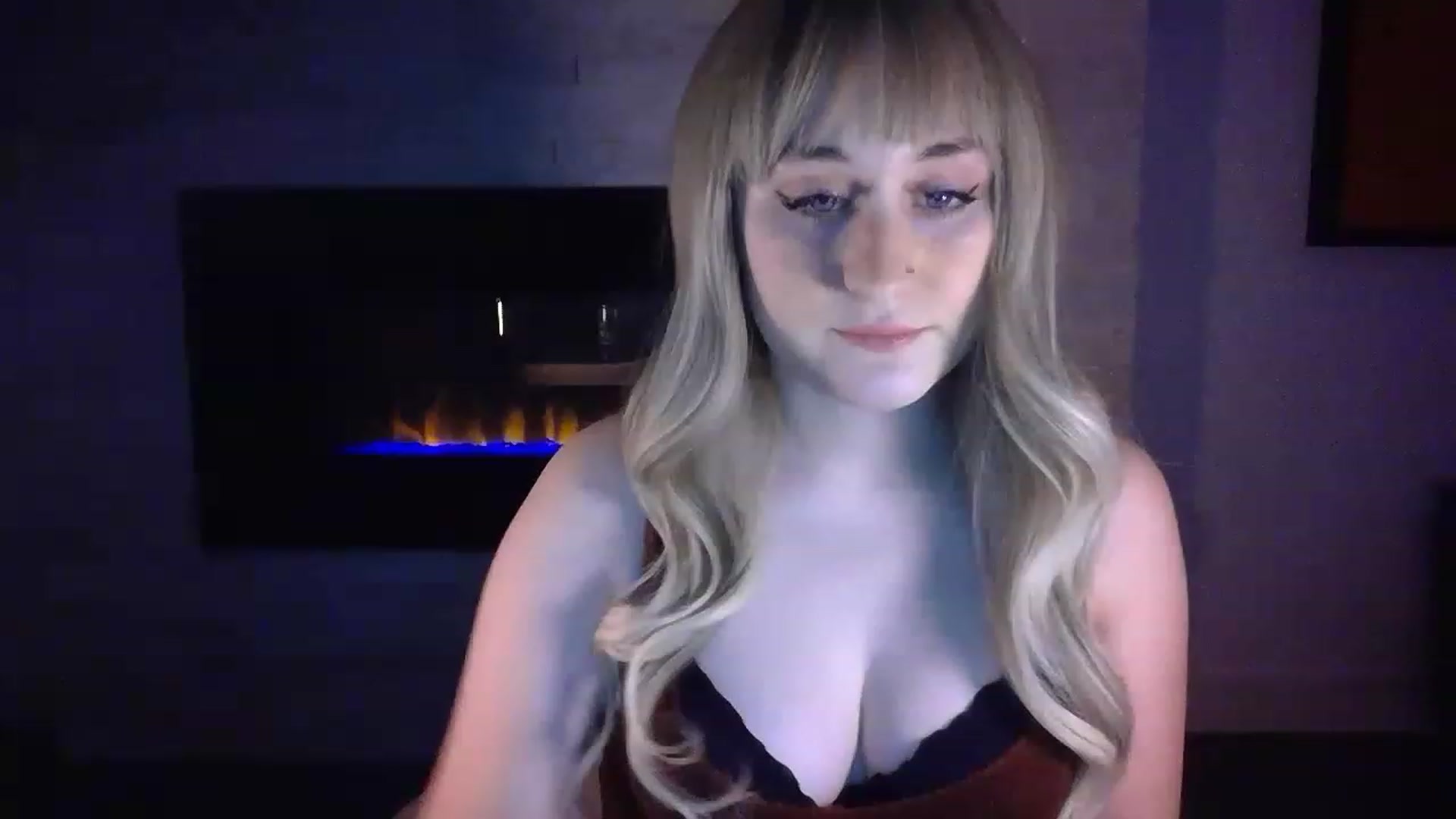 Gallery image thumbnail from pageminie's myfreecams stream on, 01/31/2023, 01:49 image 6 of 20