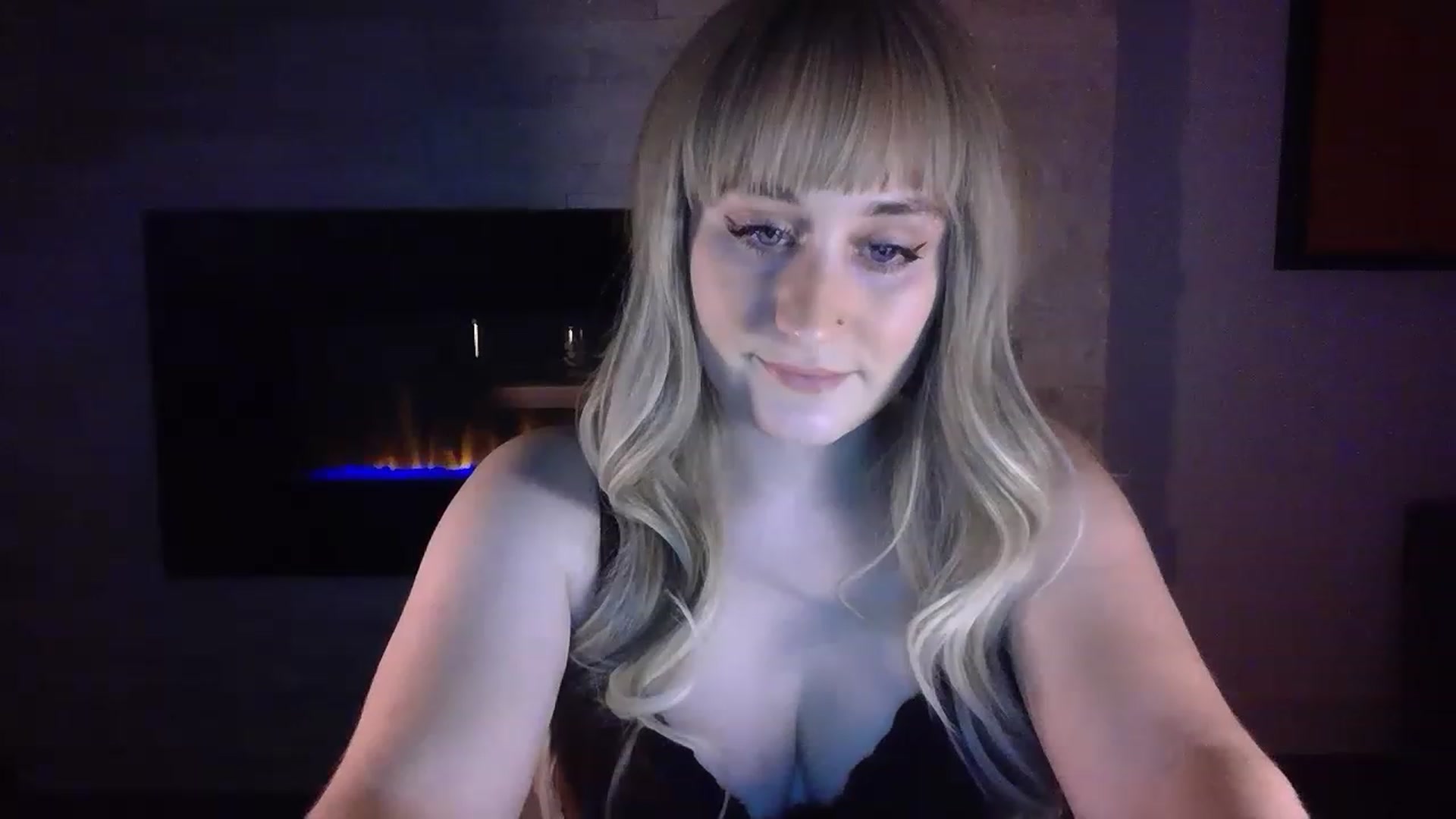 Gallery image thumbnail from pageminie's myfreecams stream on, 01/31/2023, 02:57 image 11 of 20