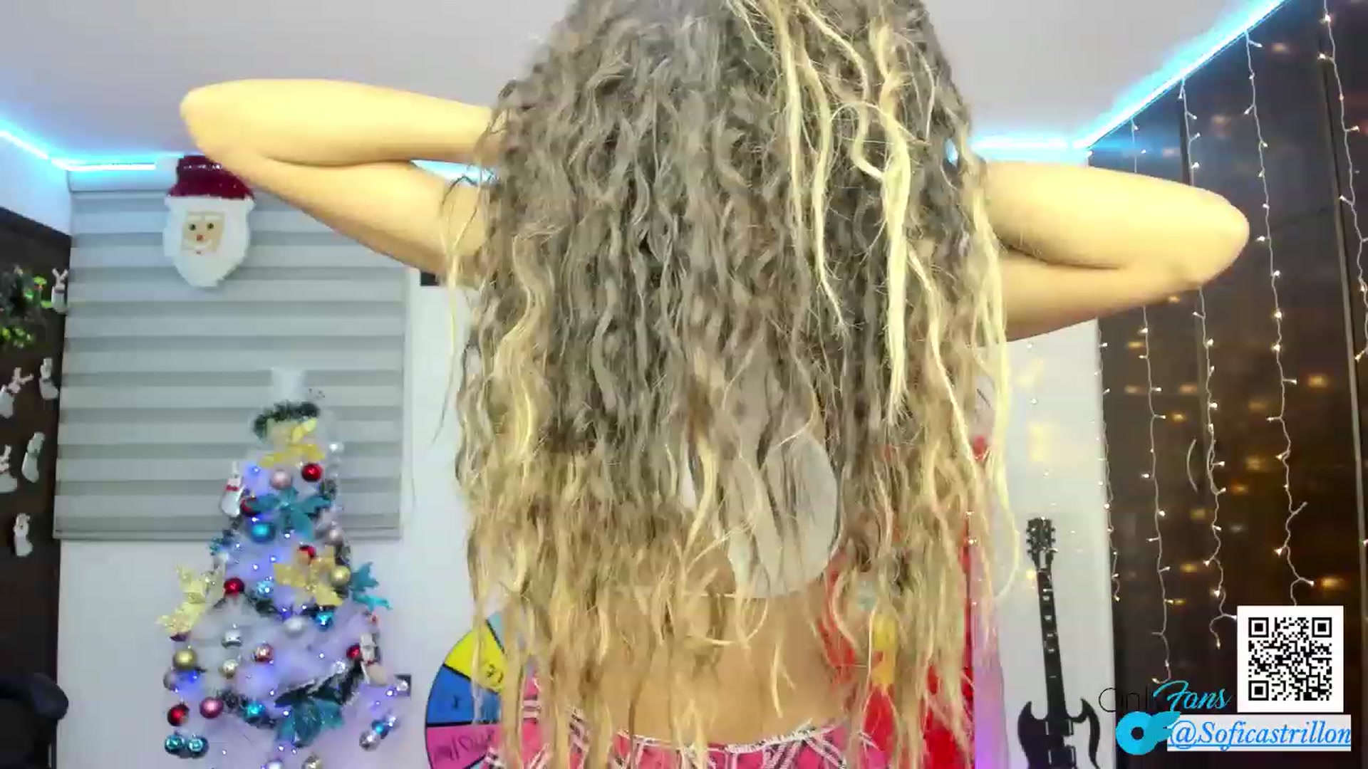 Gallery image thumbnail from pamela_land's myfreecams stream on, 12/01/2022, 03:21 image 14 of 20