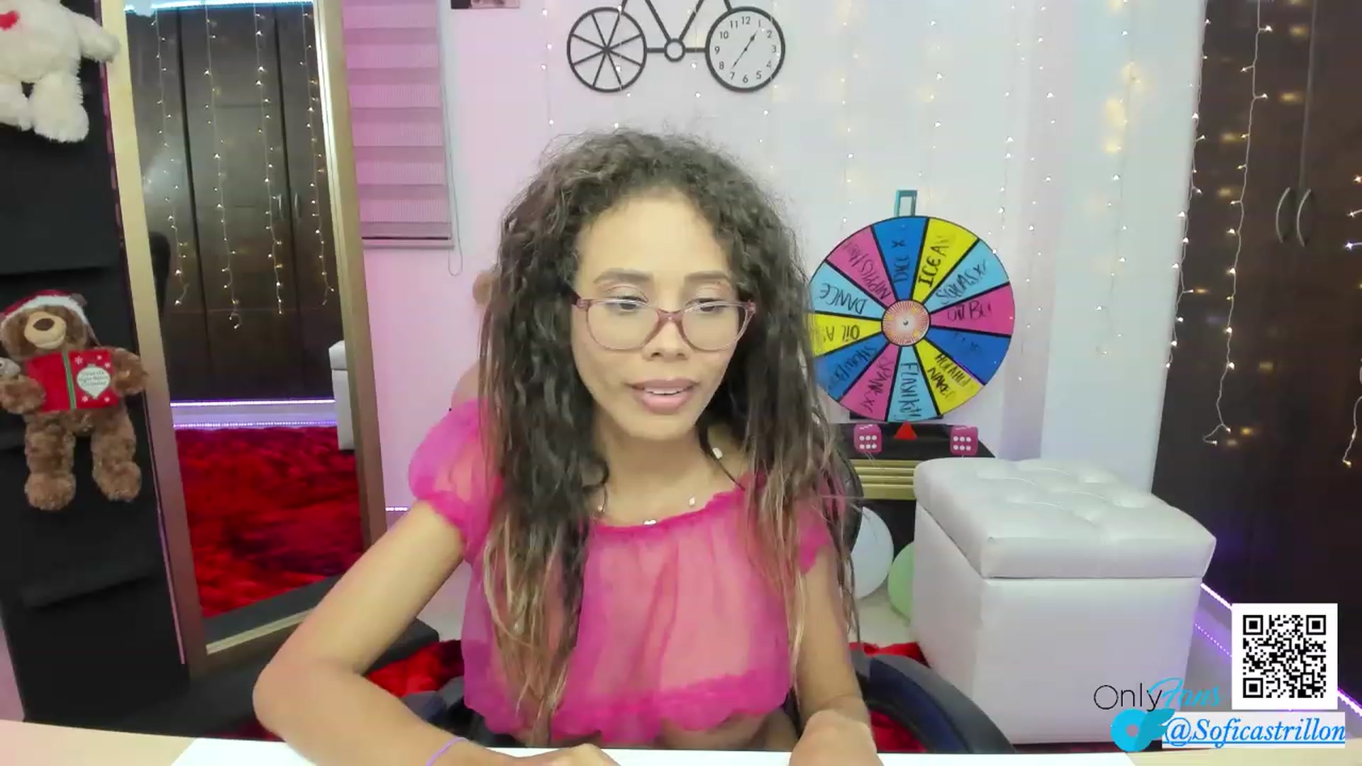 Gallery image thumbnail from pamela_land's myfreecams stream on, 01/12/2023, 06:13 image 14 of 20