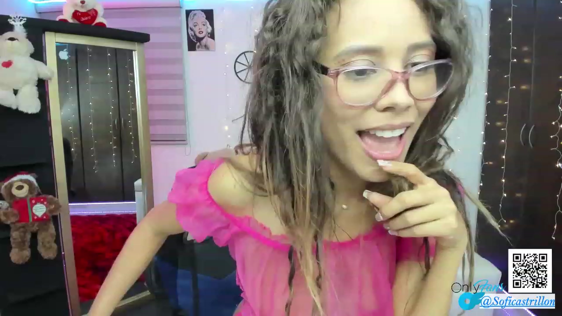 Gallery image thumbnail from pamela_land's myfreecams stream on, 01/12/2023, 06:13 image 9 of 20