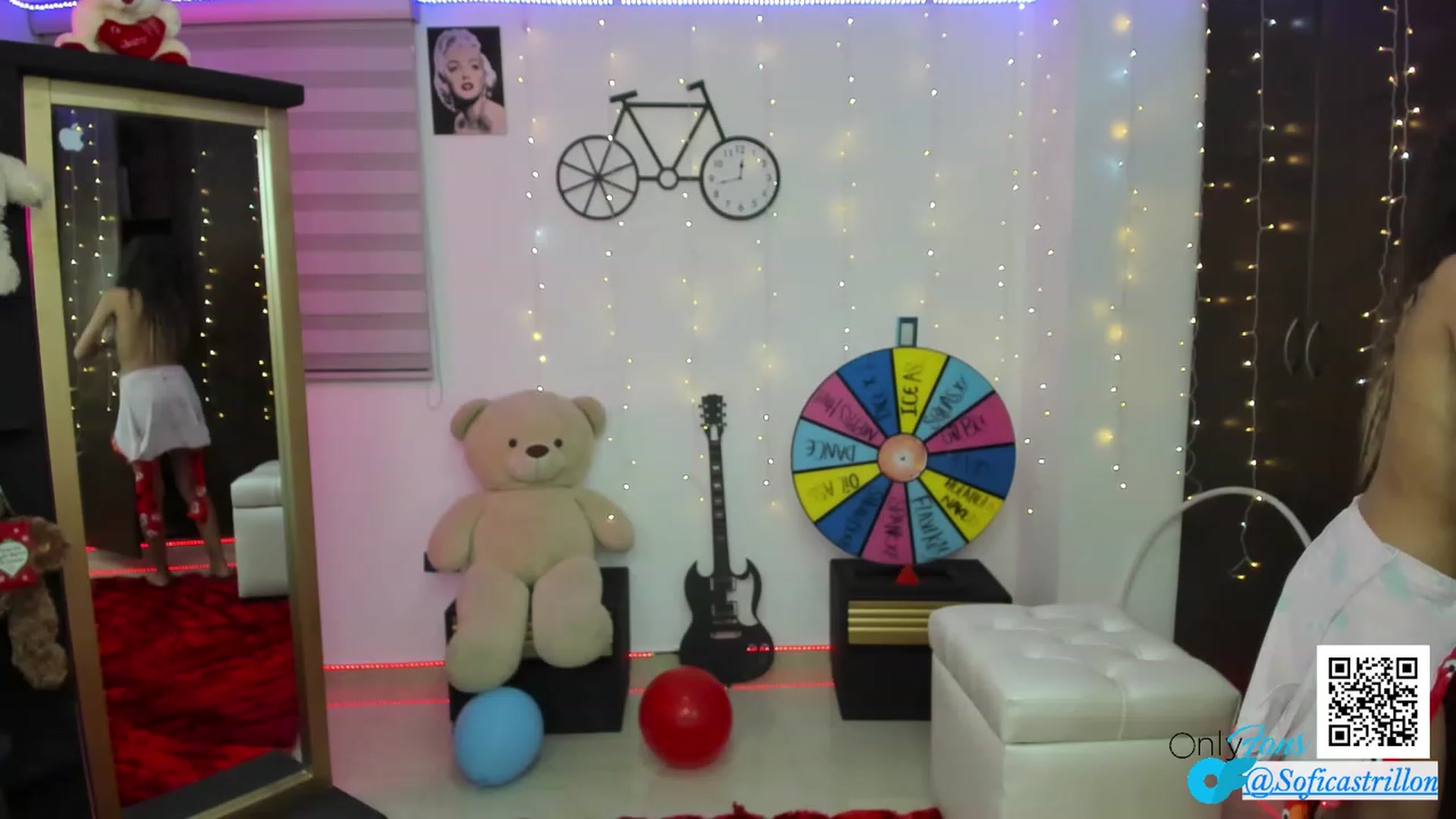 Gallery image thumbnail from pamela_land's myfreecams stream on, 01/19/2023, 05:03 image 13 of 20