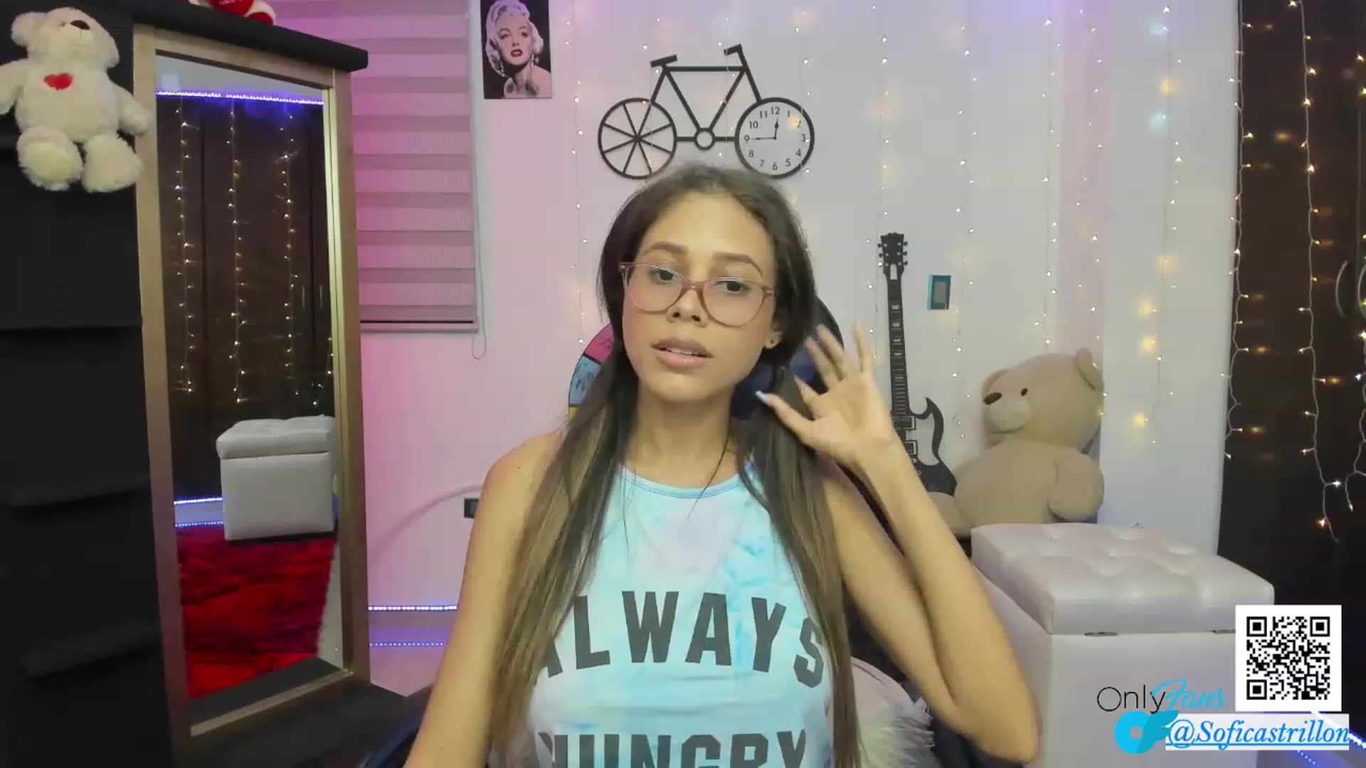 Gallery image thumbnail from pamela_land's myfreecams stream on, 02/05/2023, 04:39 image 3 of 20