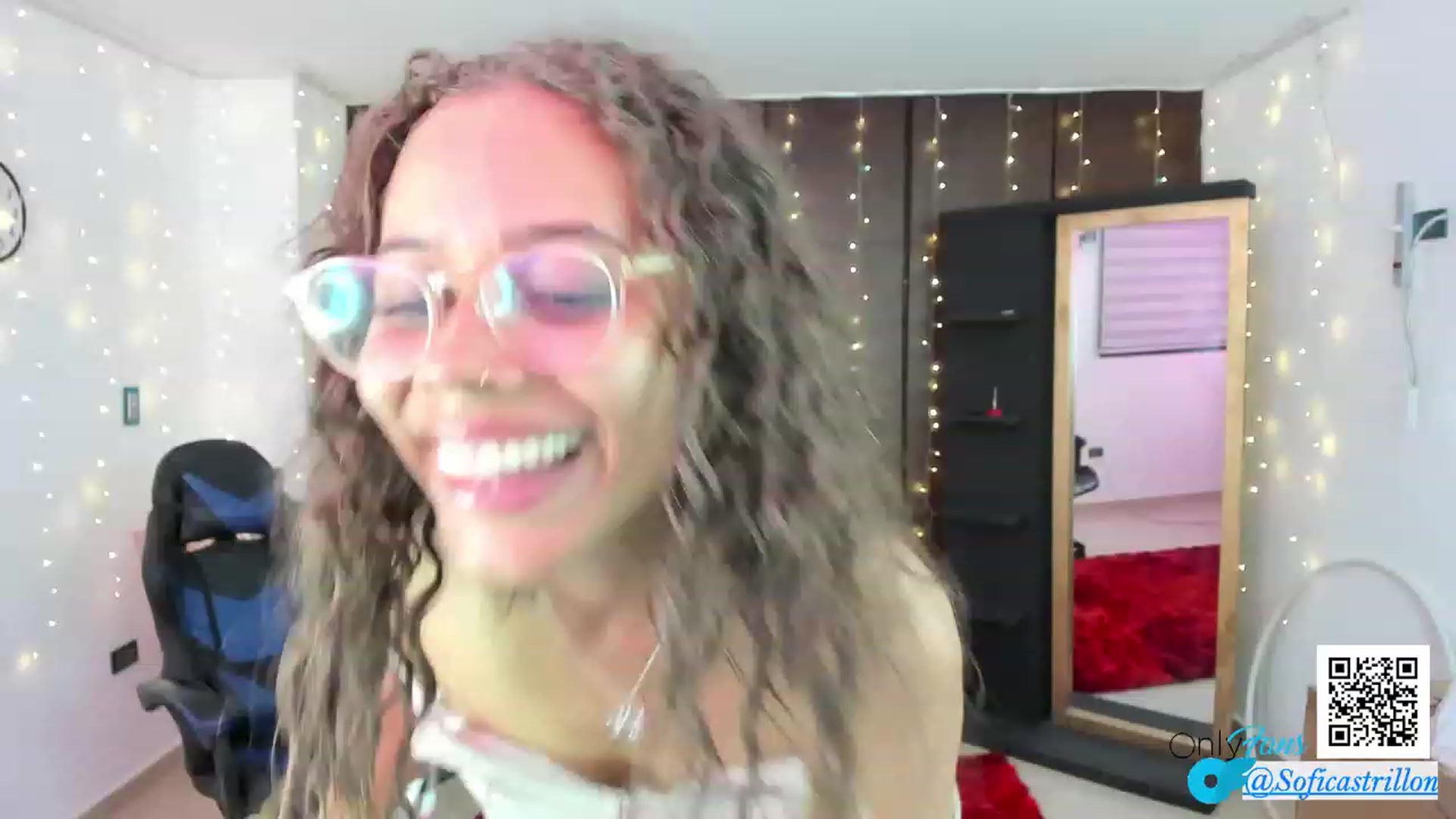 Gallery image thumbnail from pamela_land's myfreecams stream on, 08/24/2023, 06:14 image 14 of 20