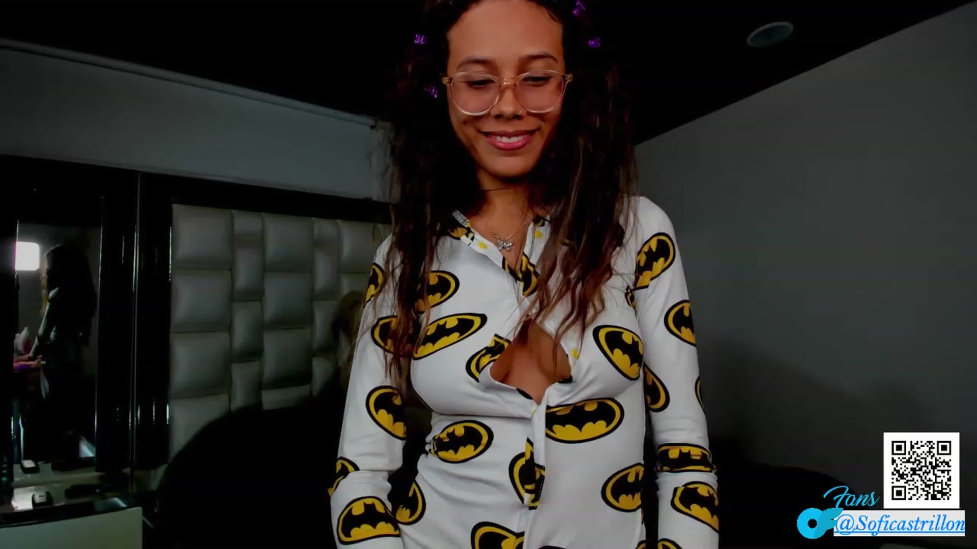 Gallery image thumbnail from pamela_land's myfreecams stream on, 09/10/2023, 03:12 image 14 of 20