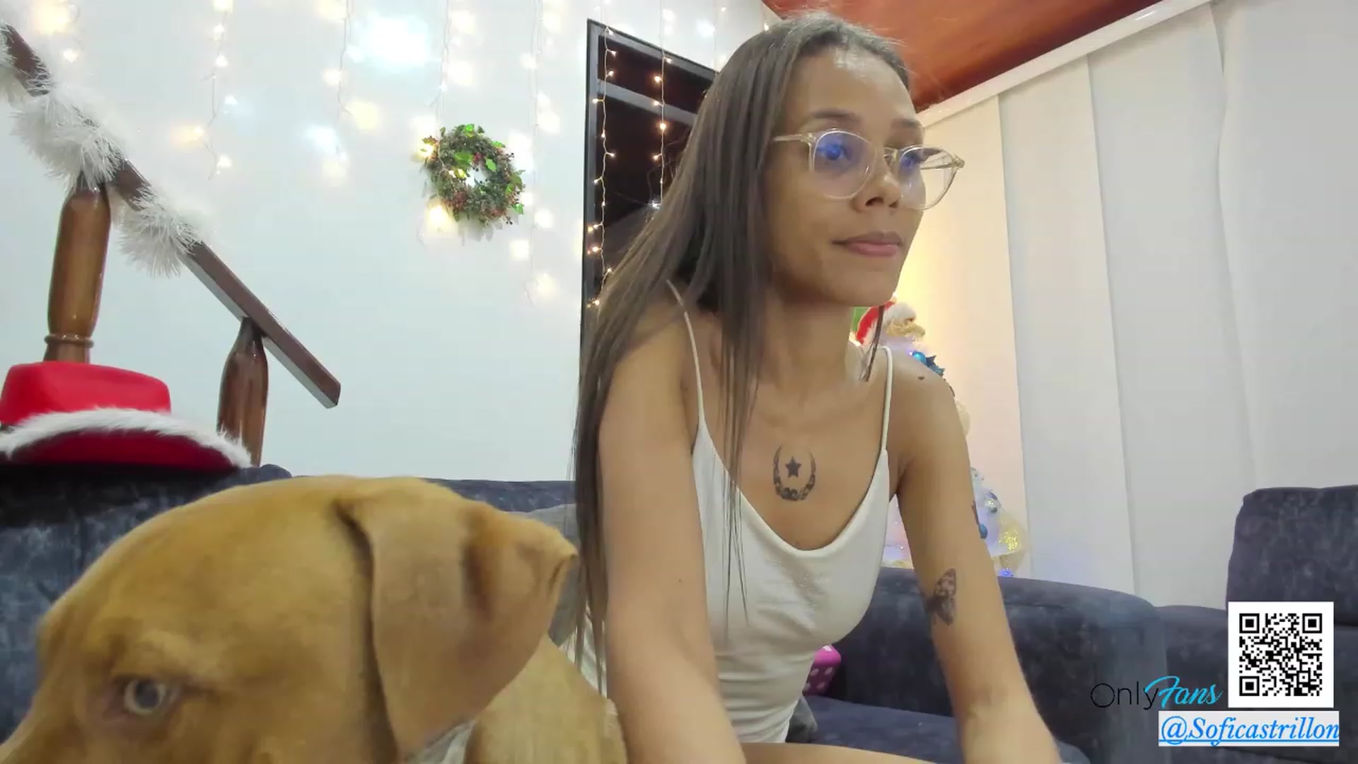 Gallery image thumbnail from pamela_land's myfreecams stream on, 12/03/2023, 04:46 image 12 of 20