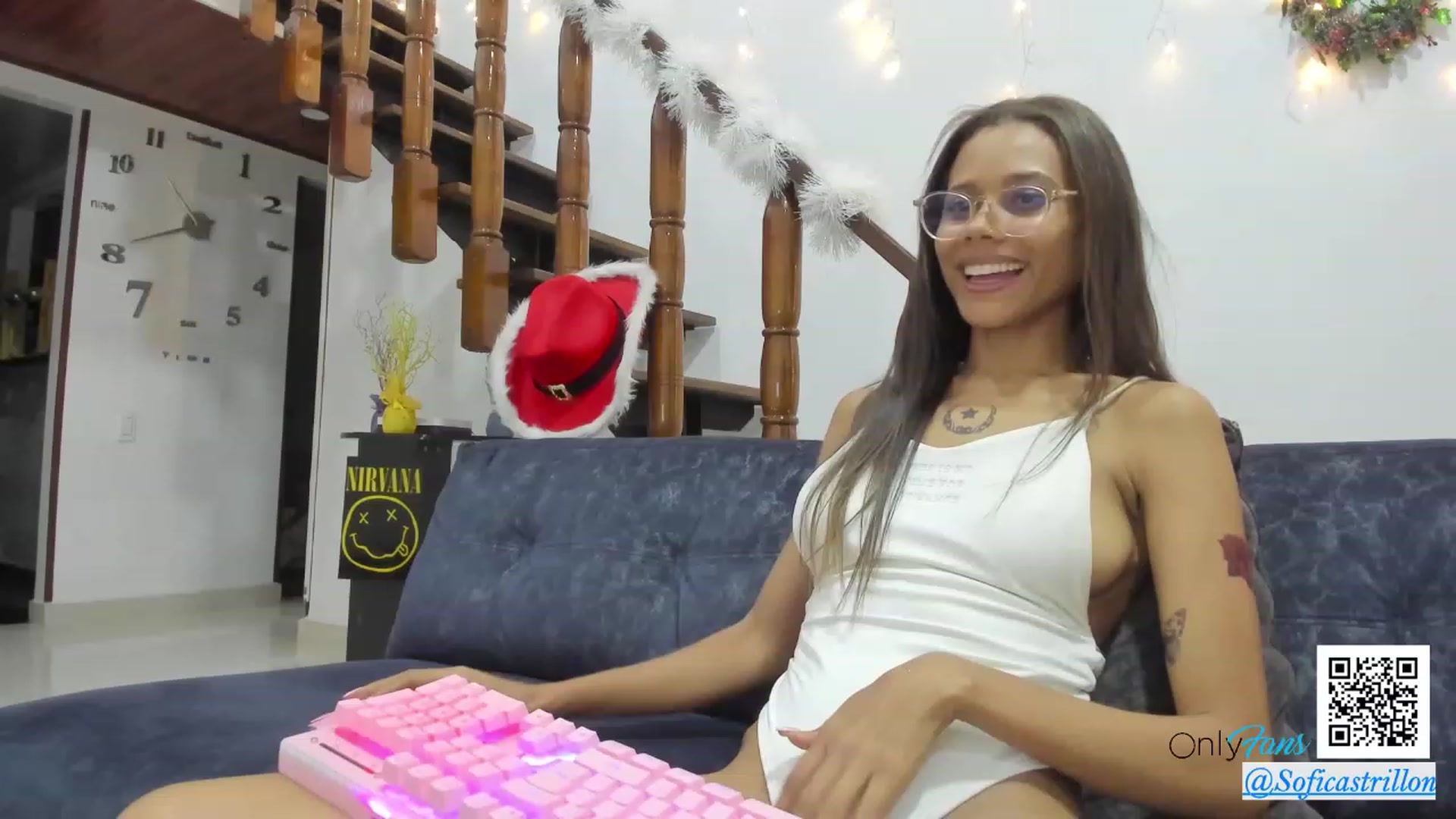 Gallery image thumbnail from pamela_land's myfreecams stream on, 12/03/2023, 05:51 image 8 of 20