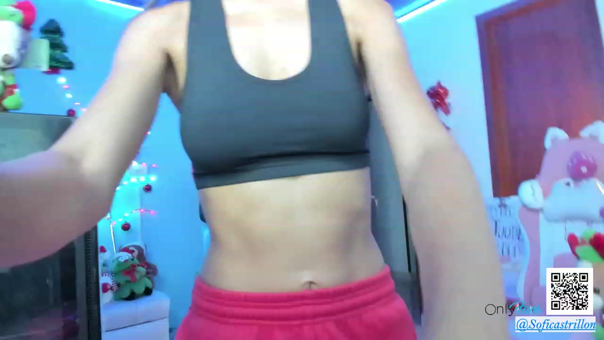 Gallery image thumbnail from pamela_land's myfreecams stream on, 12/06/2023, 23:13 image 9 of 20