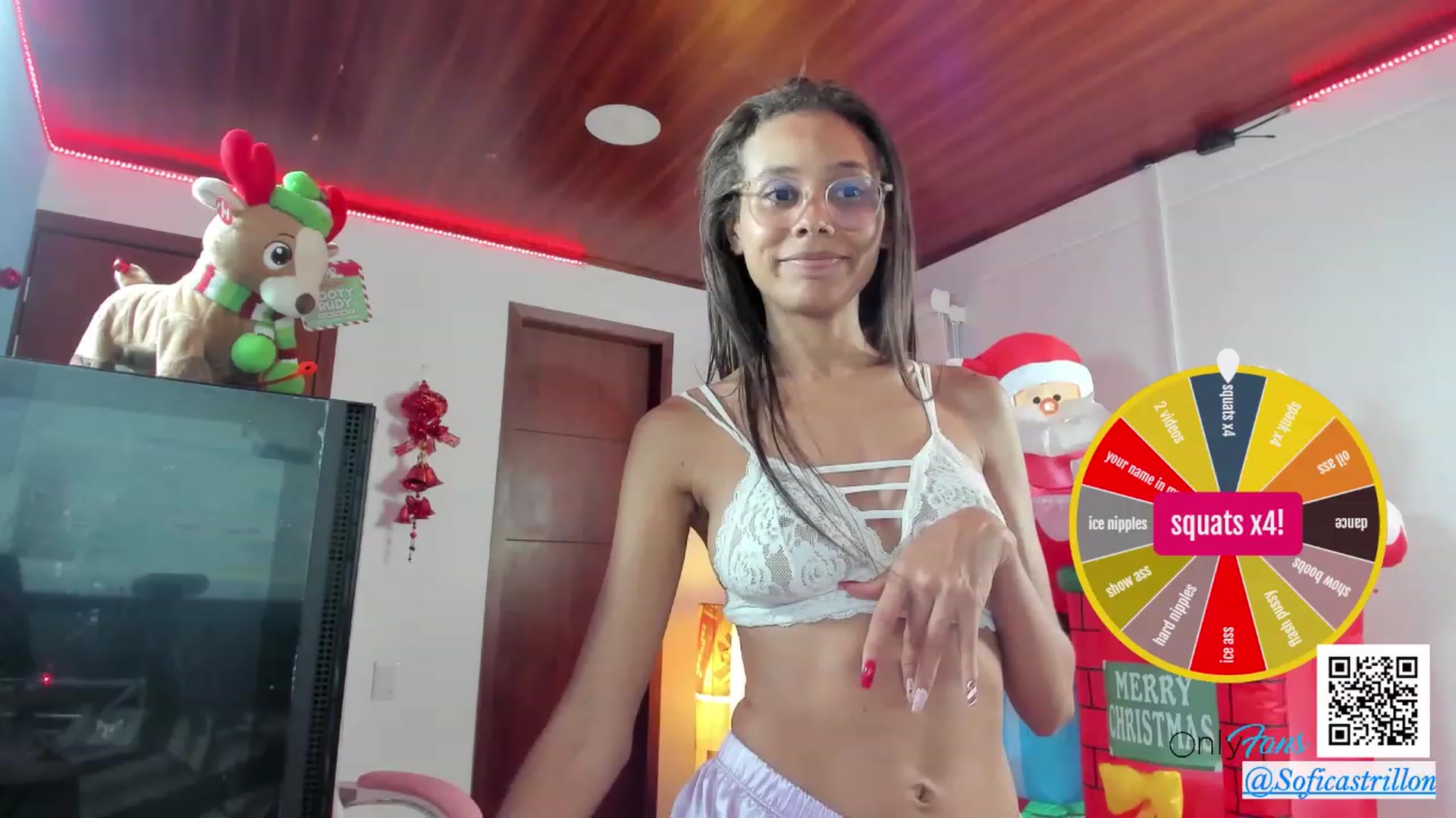 Gallery image thumbnail from pamela_land's myfreecams stream on, 12/13/2023, 02:52 image 8 of 20