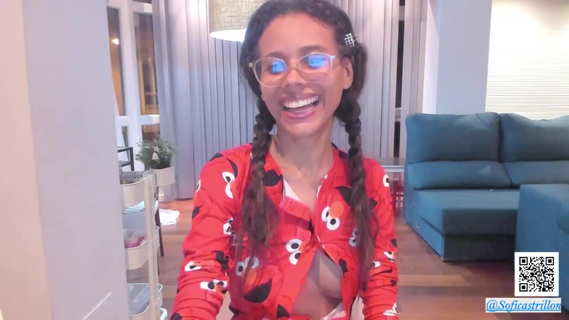Gallery image thumbnail from pamela_land's myfreecams stream on, 02/09/2024, 01:20 image 18 of 20