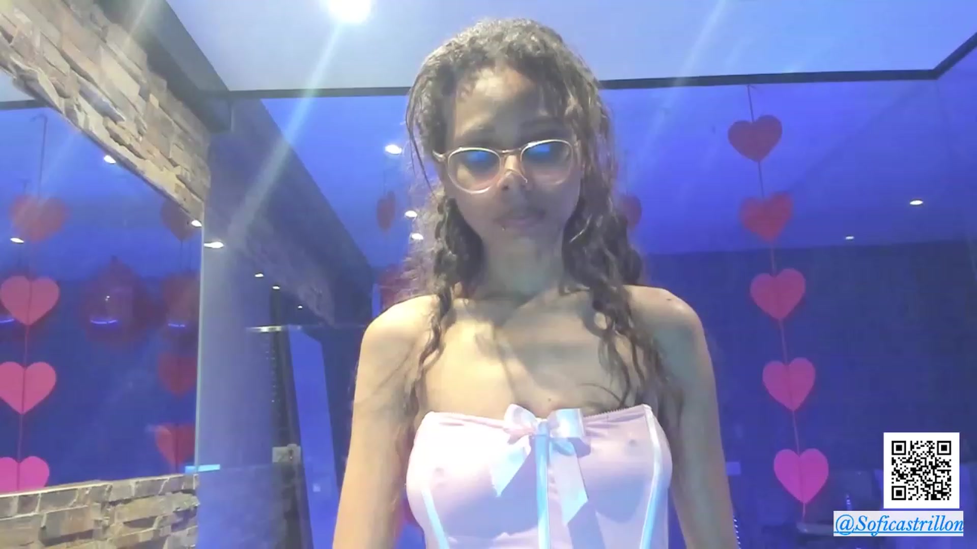 Gallery image thumbnail from pamela_land's myfreecams stream on, 02/16/2024, 14:42 image 1 of 20