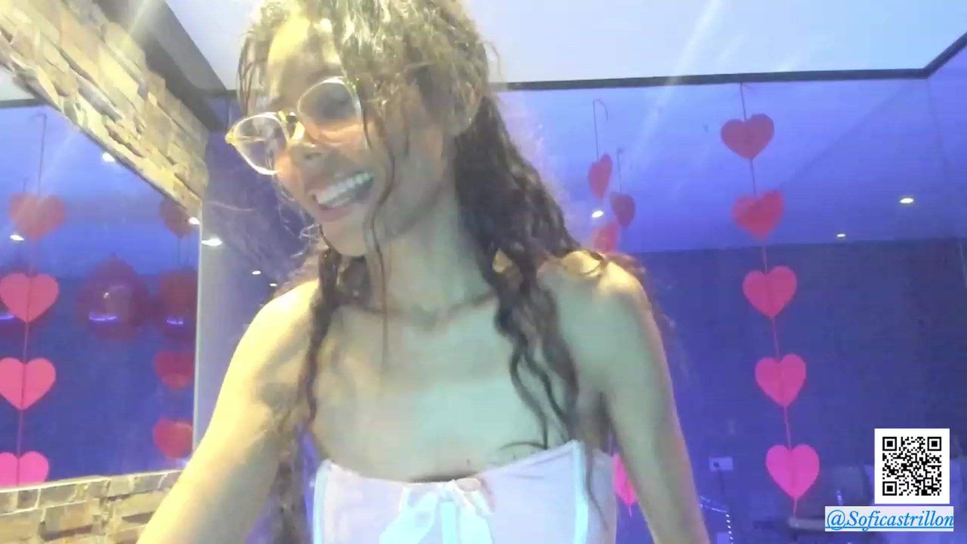 Gallery image thumbnail from pamela_land's myfreecams stream on, 02/16/2024, 14:42 image 4 of 20