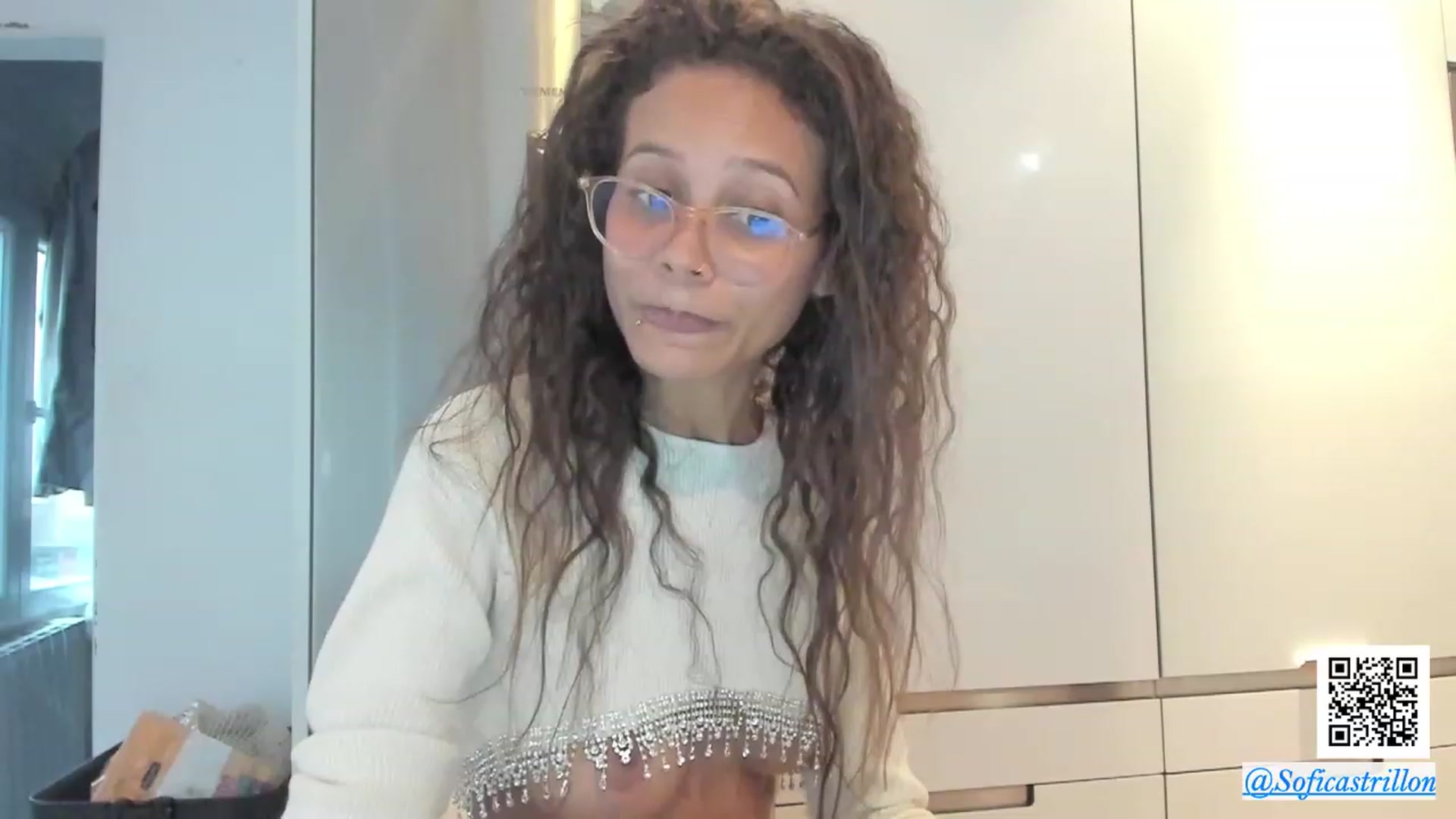 Gallery image thumbnail from pamela_land's myfreecams stream on, 02/21/2024, 16:58 image 17 of 20