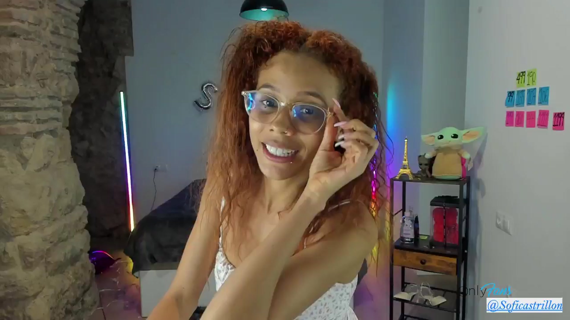 Gallery image thumbnail from pamela_land's myfreecams stream on, 09/03/2024, 22:34 image 14 of 20
