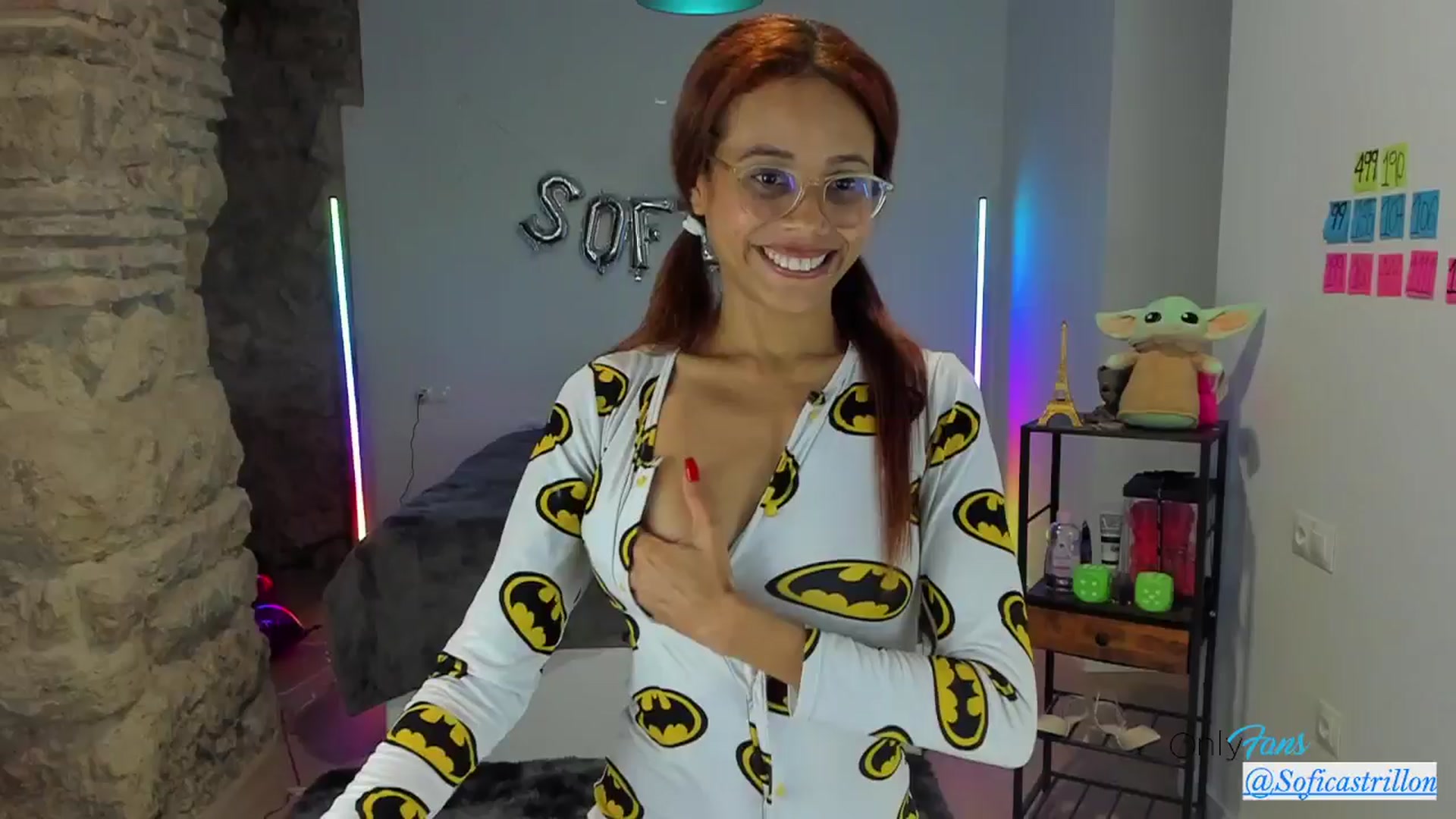 Gallery image thumbnail from pamela_land's myfreecams stream on, 09/07/2024, 23:55 image 8 of 20