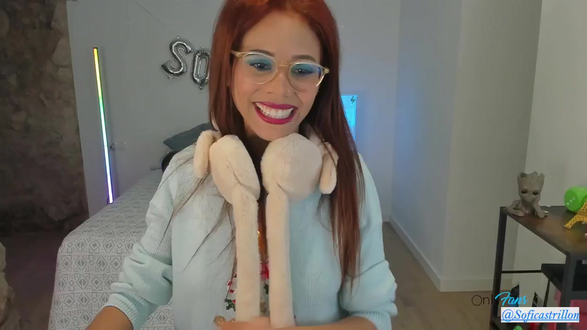 Gallery image thumbnail from pamela_land's myfreecams stream on, 12/27/2024, 20:18 image 10 of 20