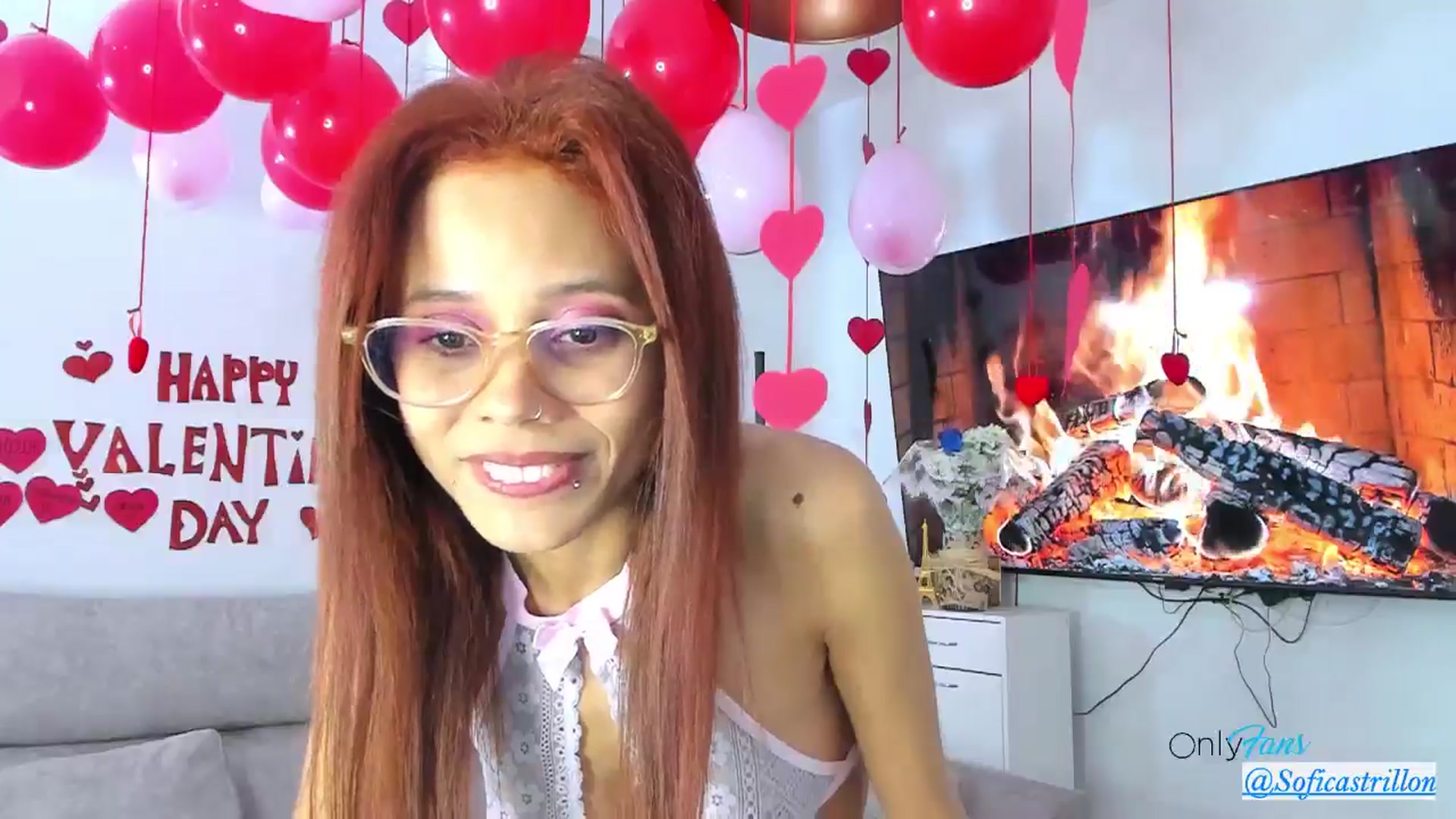 Gallery image thumbnail from pamela_land's myfreecams stream on, 02/15/2025, 16:42 image 17 of 20