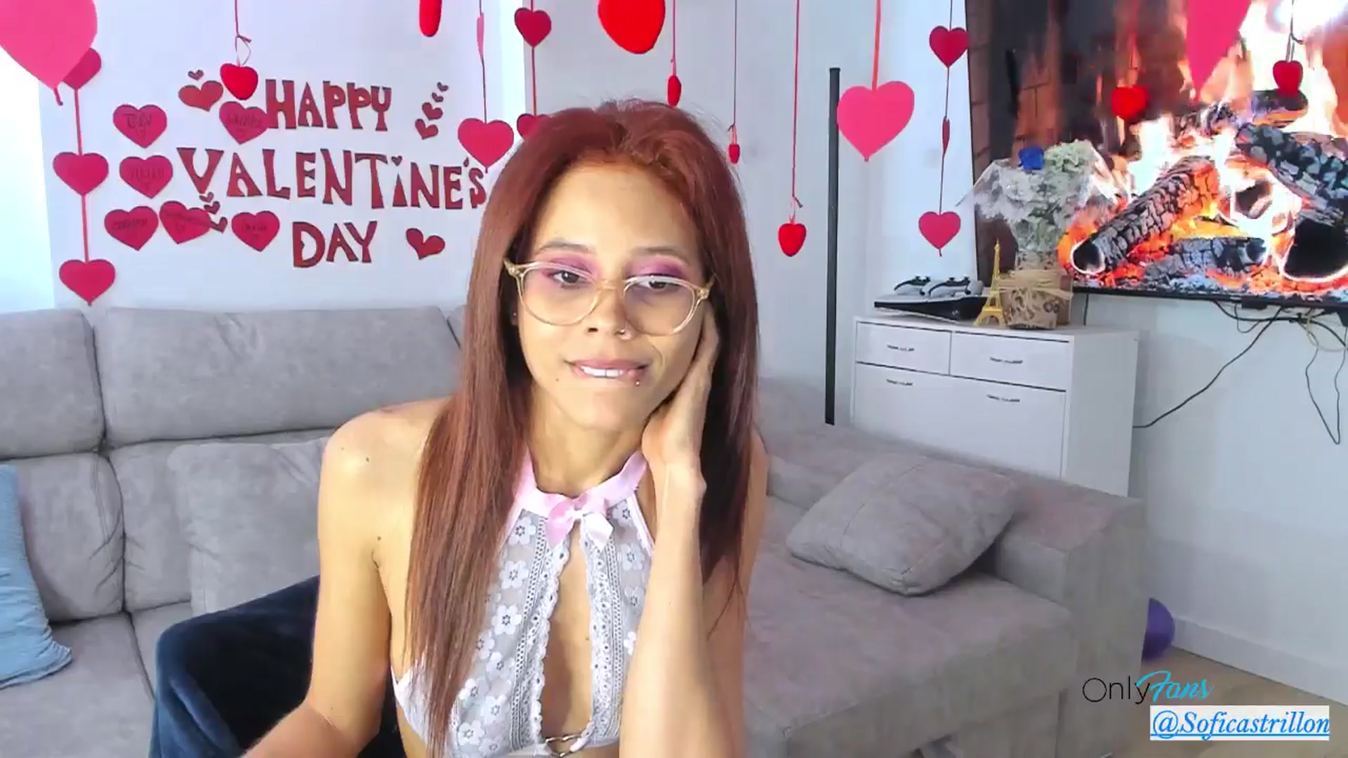 Gallery image thumbnail from pamela_land's myfreecams stream on, 02/15/2025, 18:24 image 13 of 20
