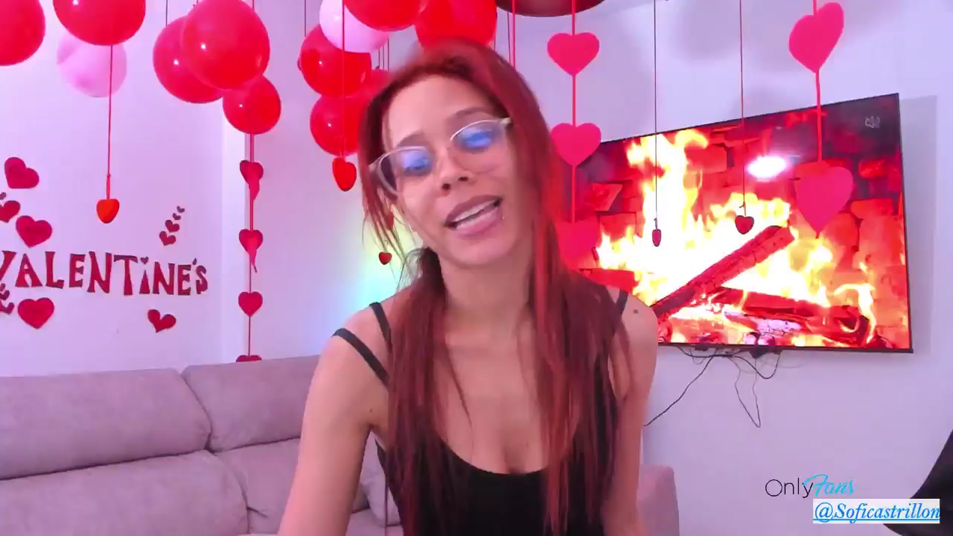 Gallery image thumbnail from pamela_land's myfreecams stream on, 02/26/2025, 18:00 image 2 of 20