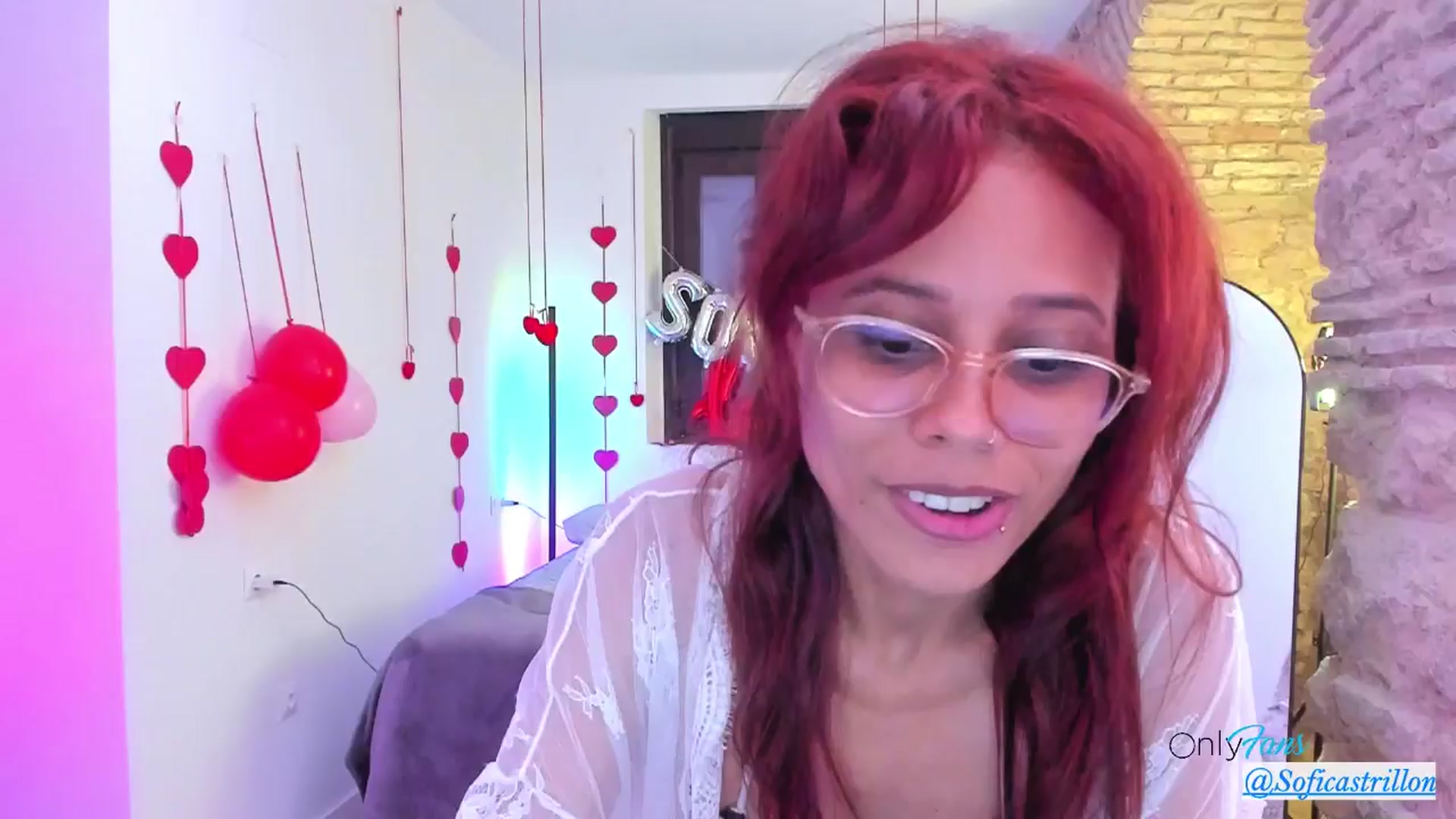 Gallery image thumbnail from pamela_land's myfreecams stream on, 03/06/2025, 17:16 image 12 of 20