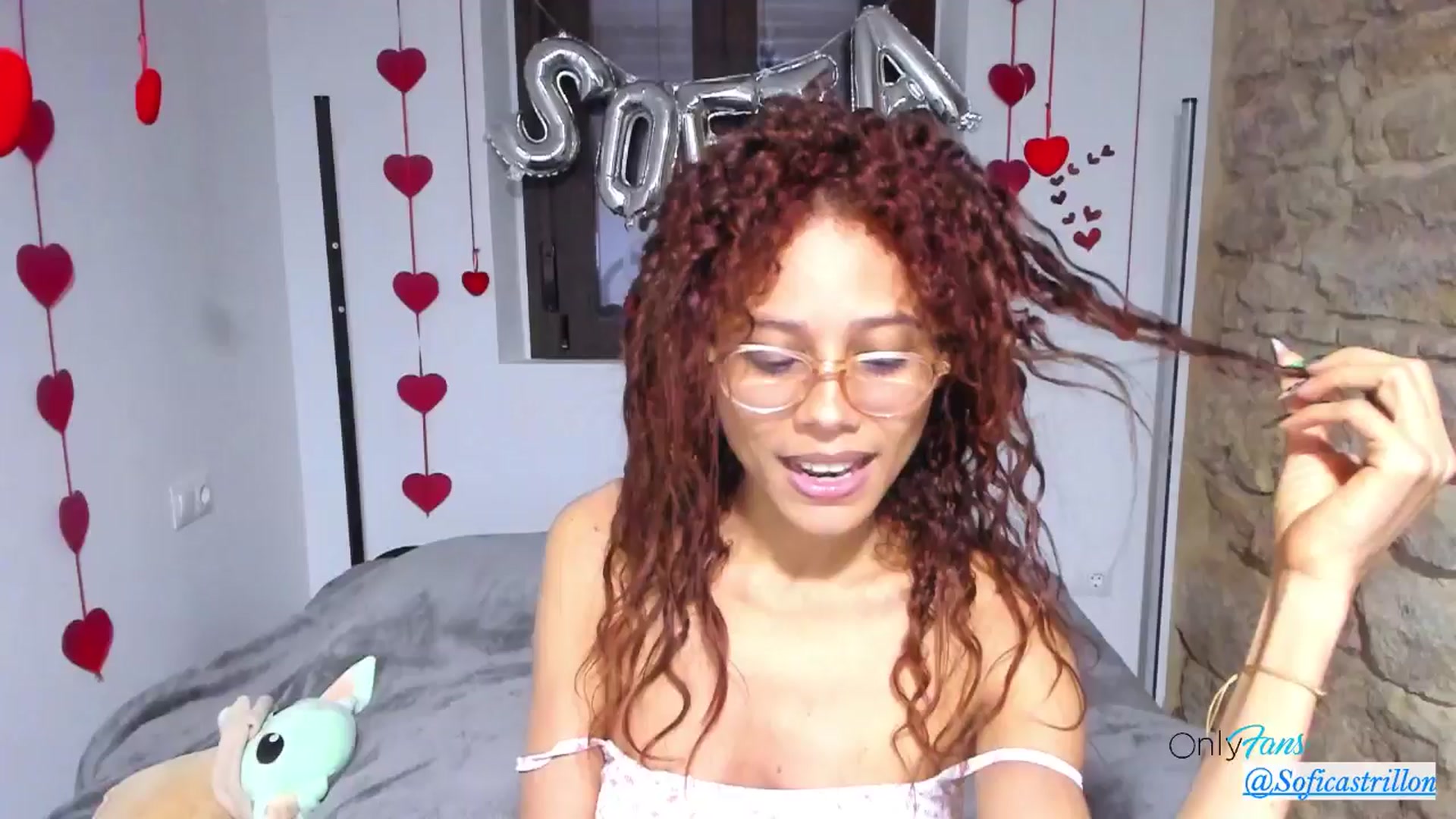 Gallery image thumbnail from pamela_land's myfreecams stream on, 04/01/2025, 20:39 image 4 of 20