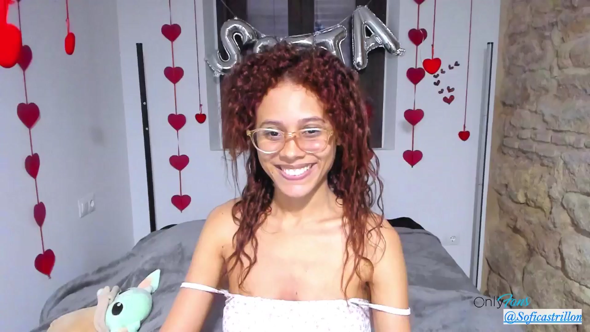 Gallery image thumbnail from pamela_land's myfreecams stream on, 04/01/2025, 20:39 image 1 of 20