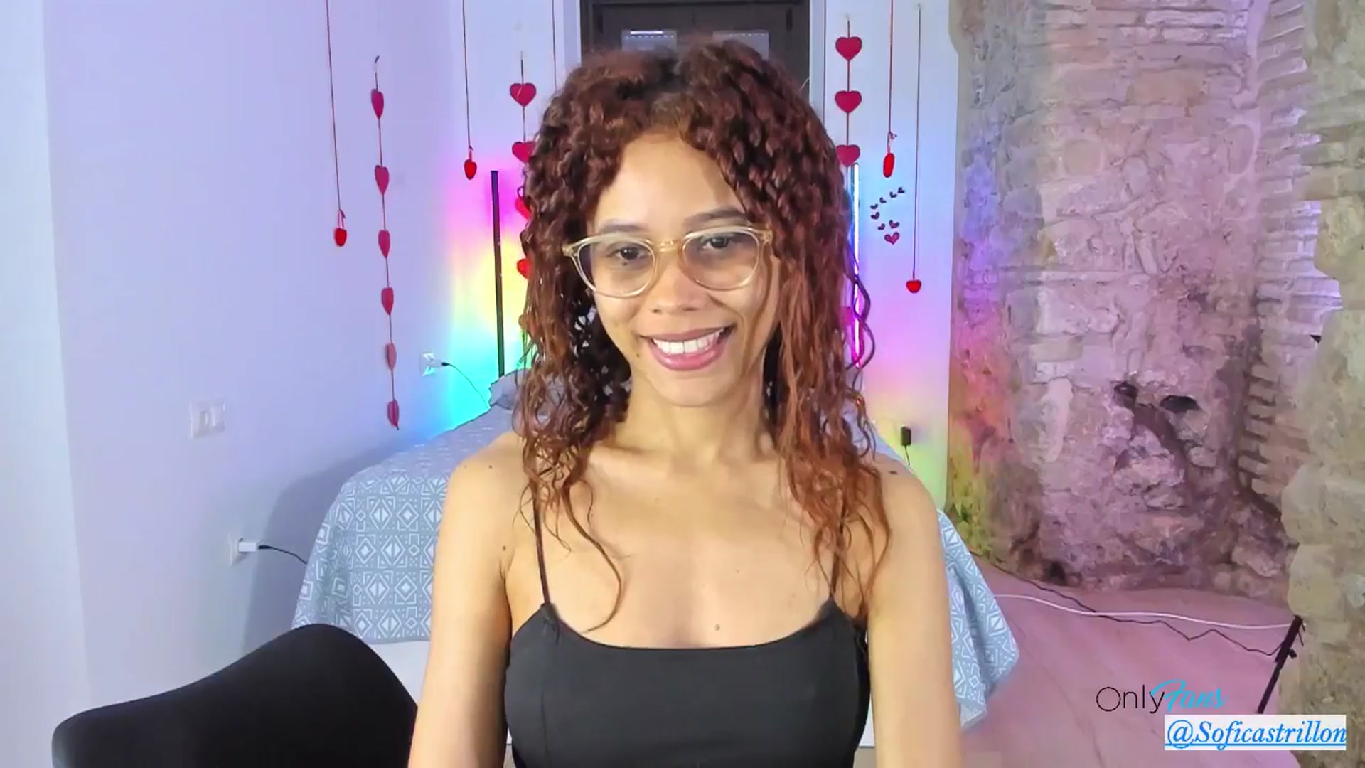 Gallery image thumbnail from pamela_land's myfreecams stream on, 04/19/2025, 18:58 image 11 of 20