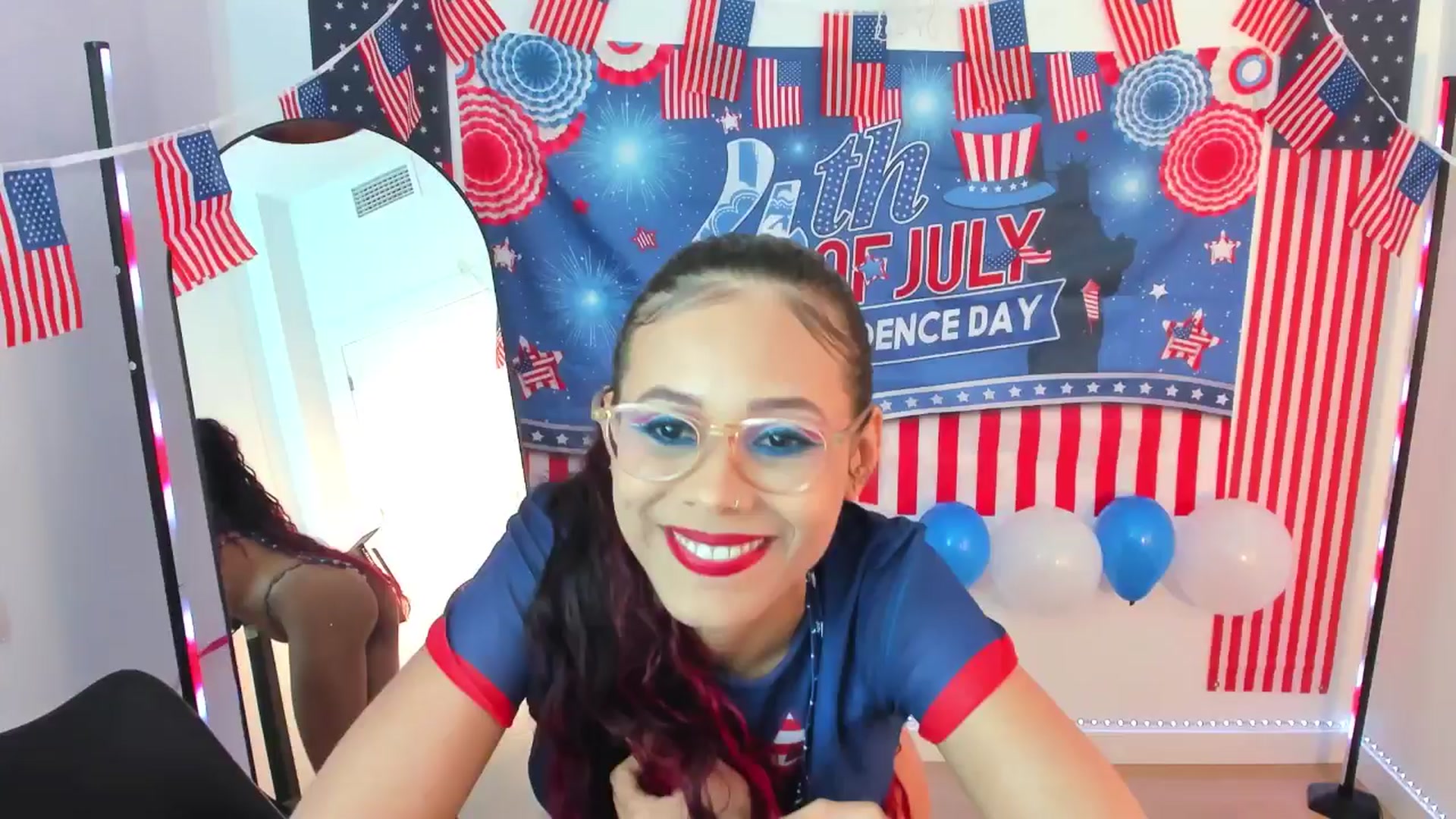 Gallery image thumbnail from pamela_land's myfreecams stream on, 07/04/2025, 19:18 image 9 of 20