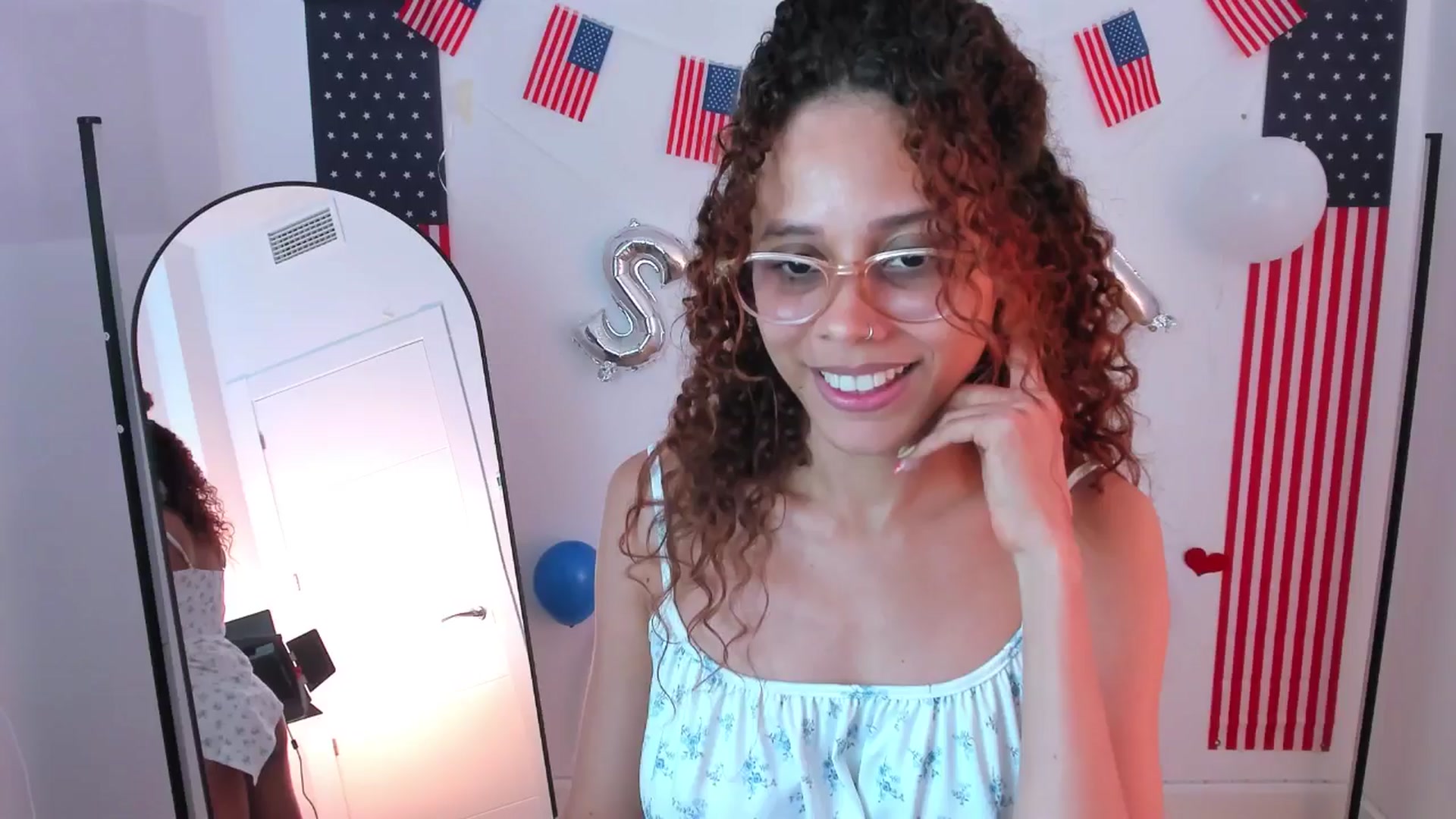 Gallery image thumbnail from pamela_land's myfreecams stream on, 07/16/2025, 07:34 image 12 of 20