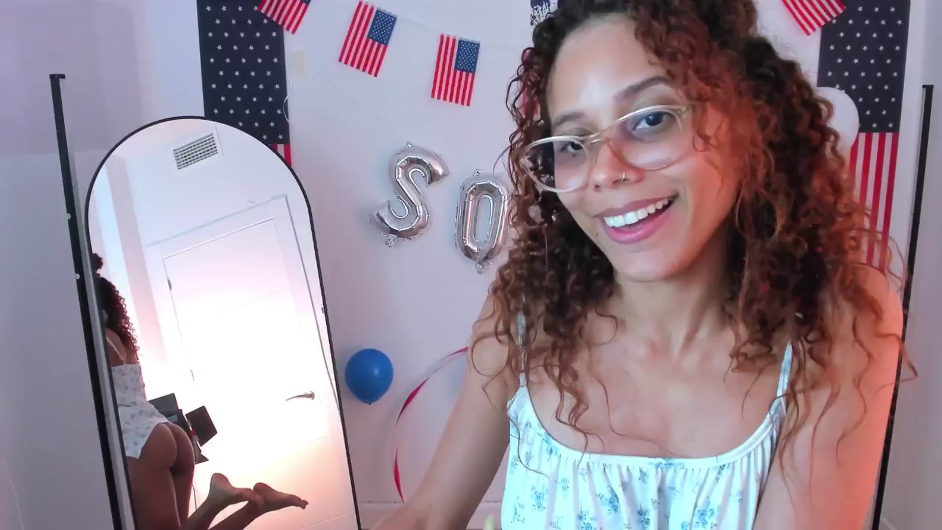 Gallery image thumbnail from pamela_land's myfreecams stream on, 07/16/2025, 07:34 image 10 of 20