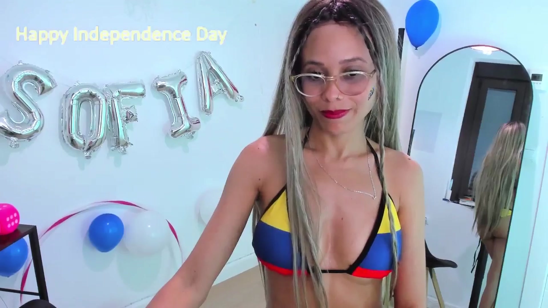 Gallery image thumbnail from pamela_land's myfreecams stream on, 07/20/2025, 16:42 image 3 of 20
