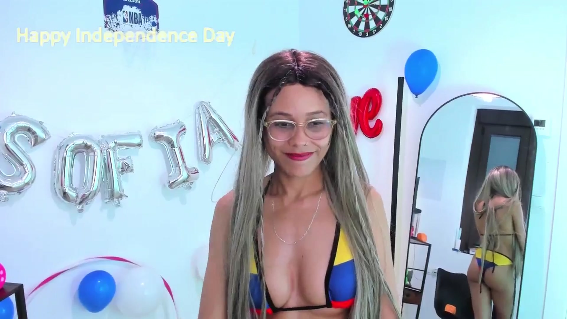 Gallery image thumbnail from pamela_land's myfreecams stream on, 07/20/2025, 16:42 image 8 of 20
