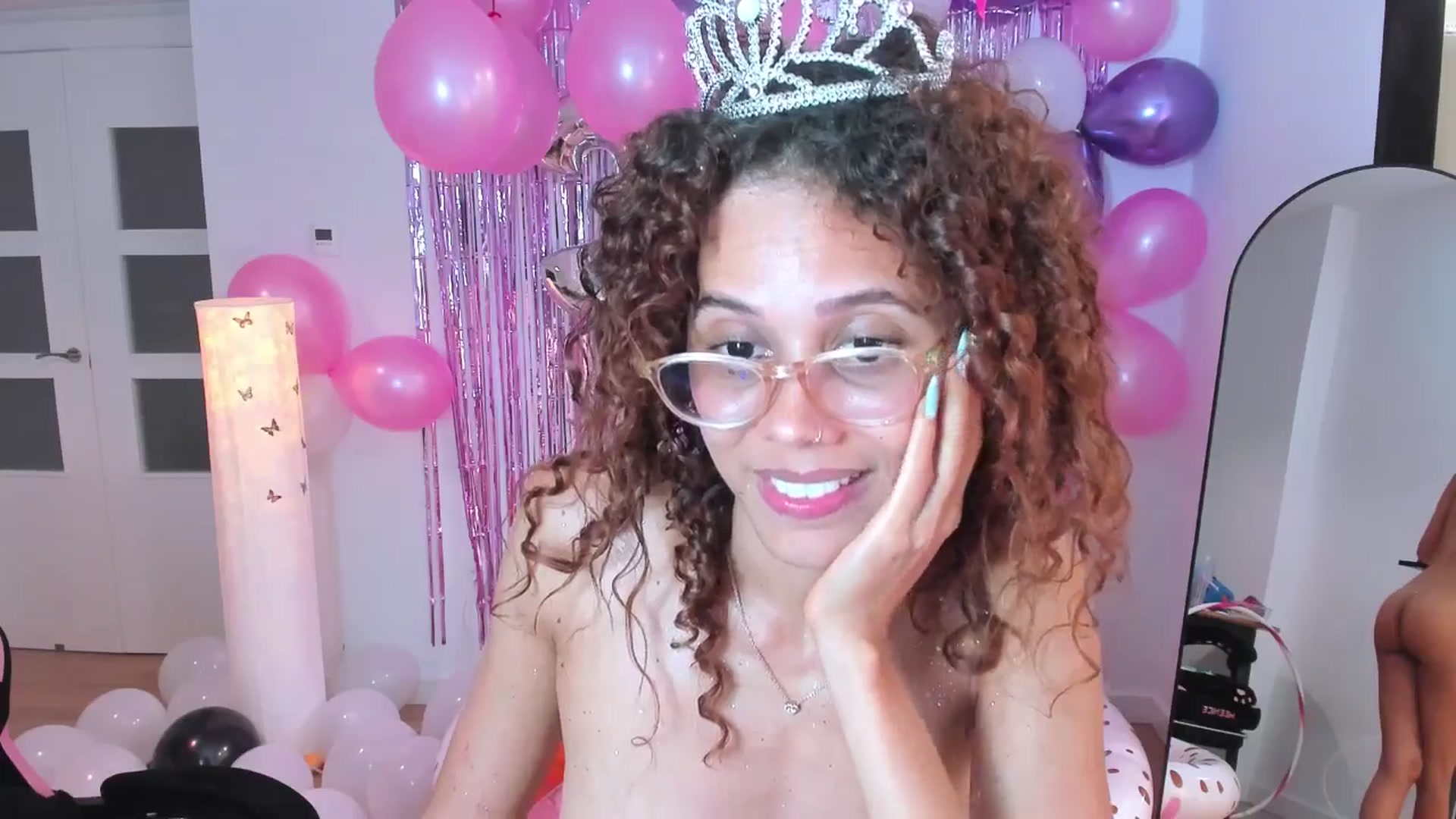 Gallery image thumbnail from pamela_land's myfreecams stream on, 08/31/2025, 11:57 image 8 of 20