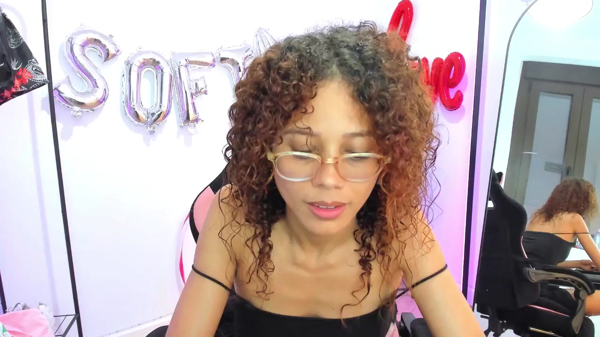 Gallery image thumbnail from pamela_land's myfreecams stream on, 09/06/2025, 06:36 image 20 of 20