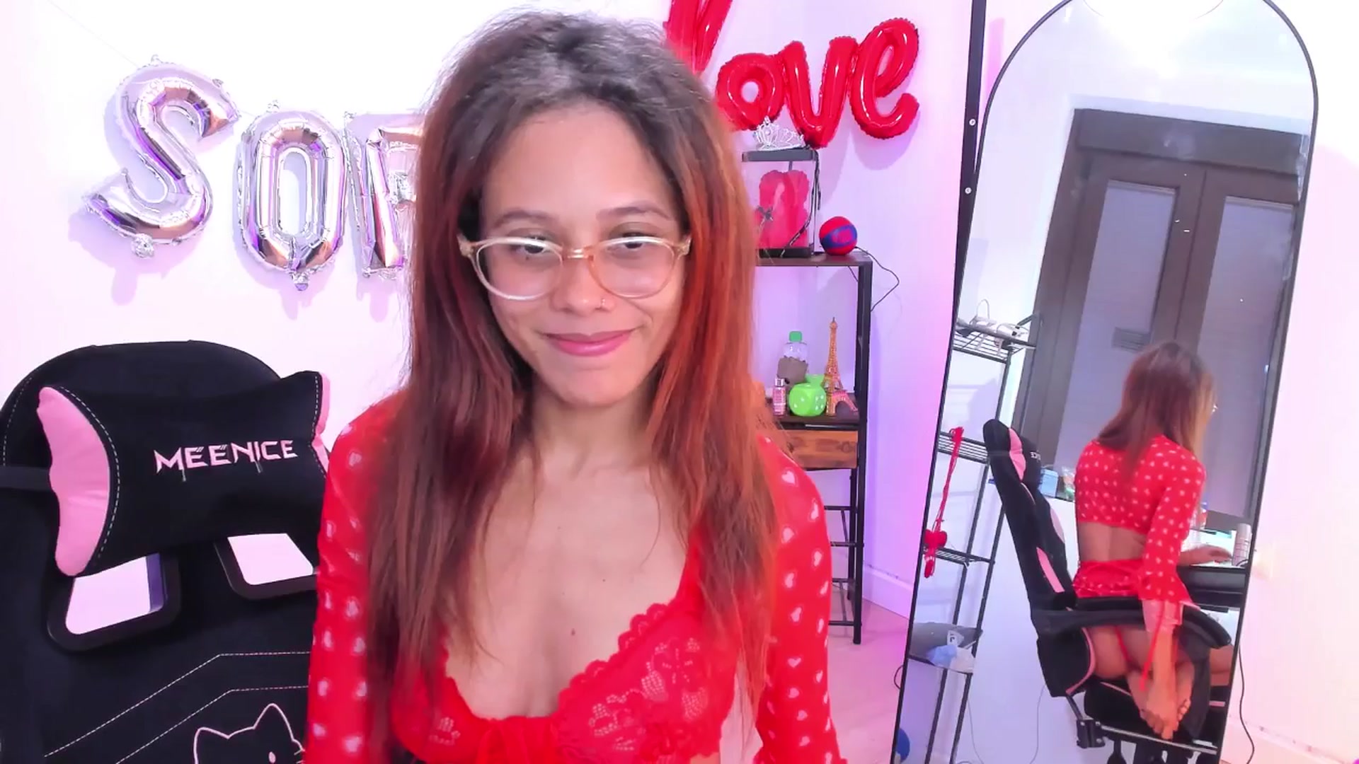 Gallery image thumbnail from pamela_land's myfreecams stream on, 09/28/2025, 09:17 image 7 of 20
