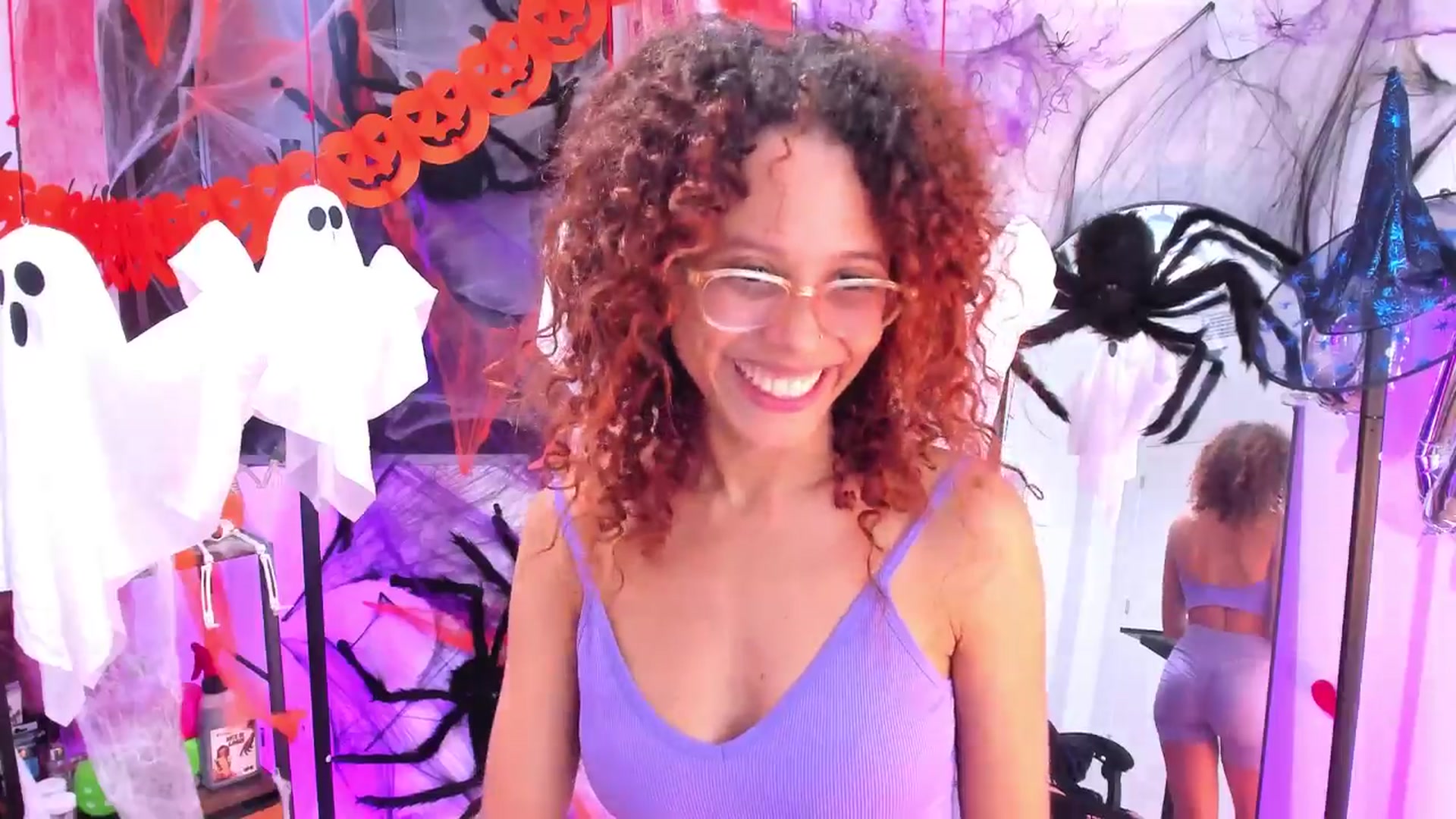 Gallery image thumbnail from pamela_land's myfreecams stream on, 10/29/2025, 09:13 image 18 of 20