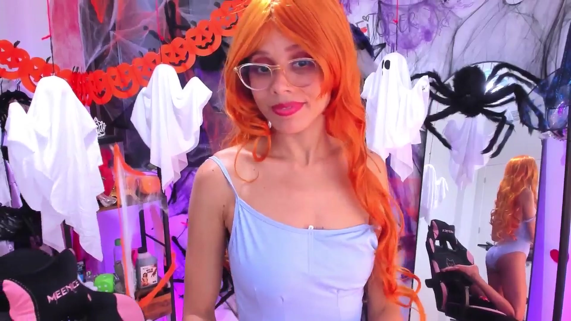 Gallery image thumbnail from pamela_land's myfreecams stream on, 11/01/2025, 04:49 image 10 of 20