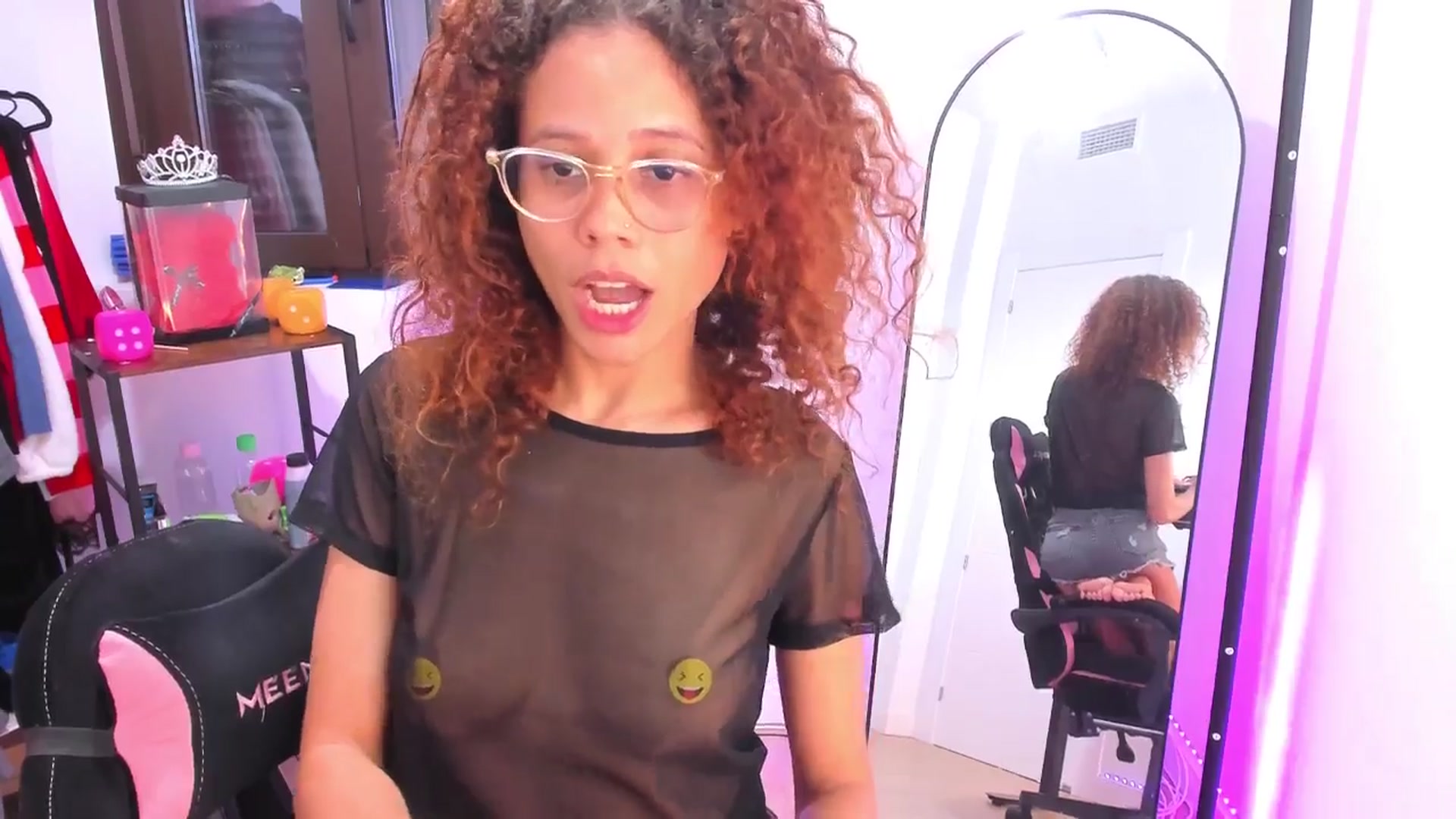 Gallery image thumbnail from pamela_land's myfreecams stream on, 11/09/2025, 09:25 image 5 of 20