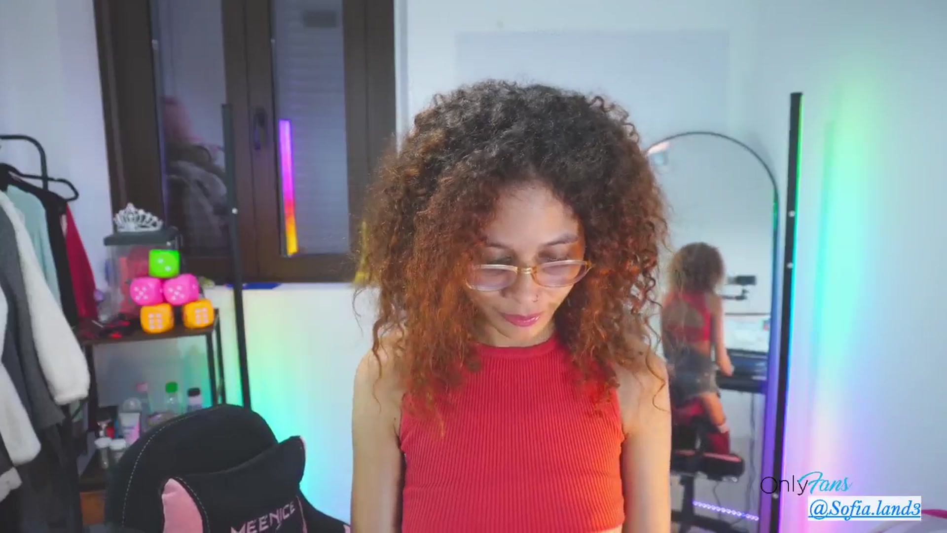 Gallery image thumbnail from pamela_land's myfreecams stream on, 12/01/2025, 08:07 image 16 of 20
