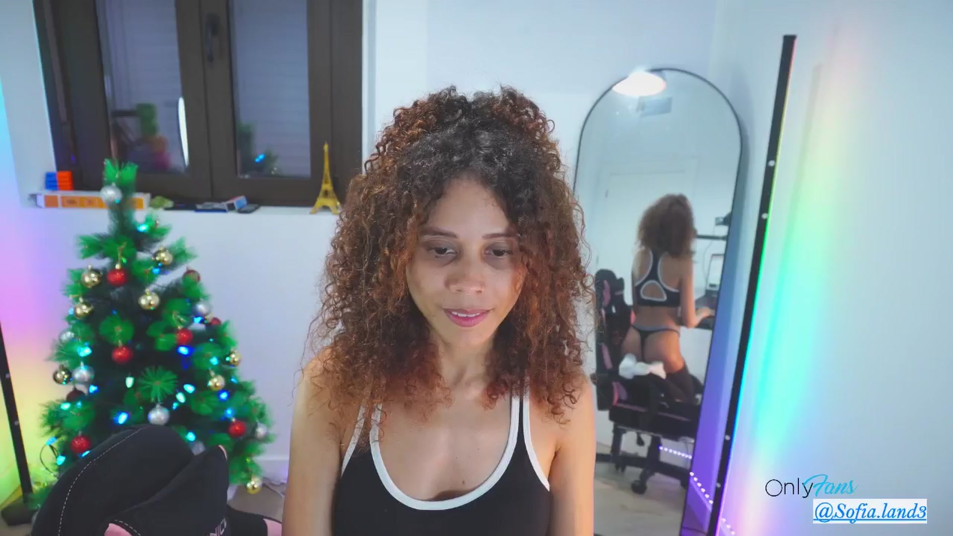 Gallery image thumbnail from pamela_land's myfreecams stream on, 12/13/2025, 21:20 image 20 of 20