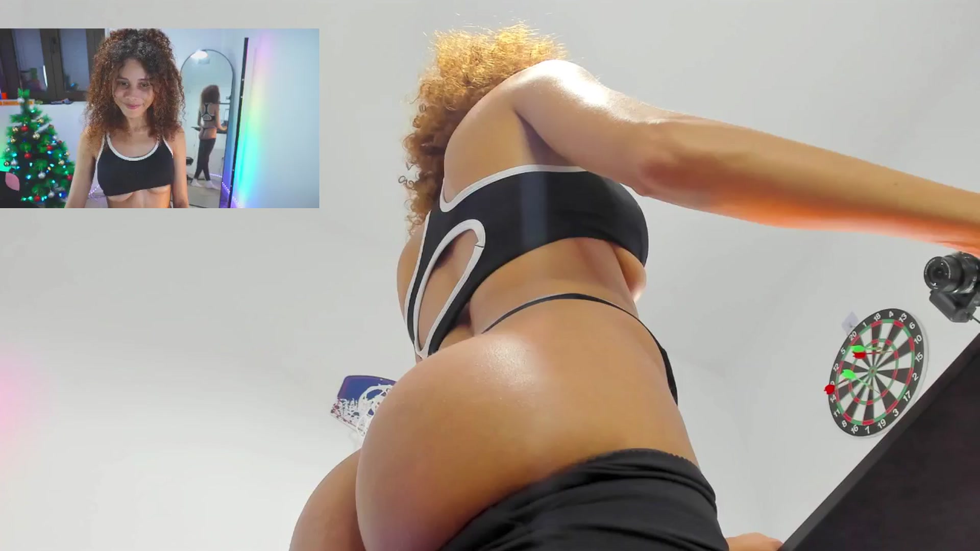 Gallery image thumbnail from pamela_land's myfreecams stream on, 12/13/2025, 23:12 image 2 of 20
