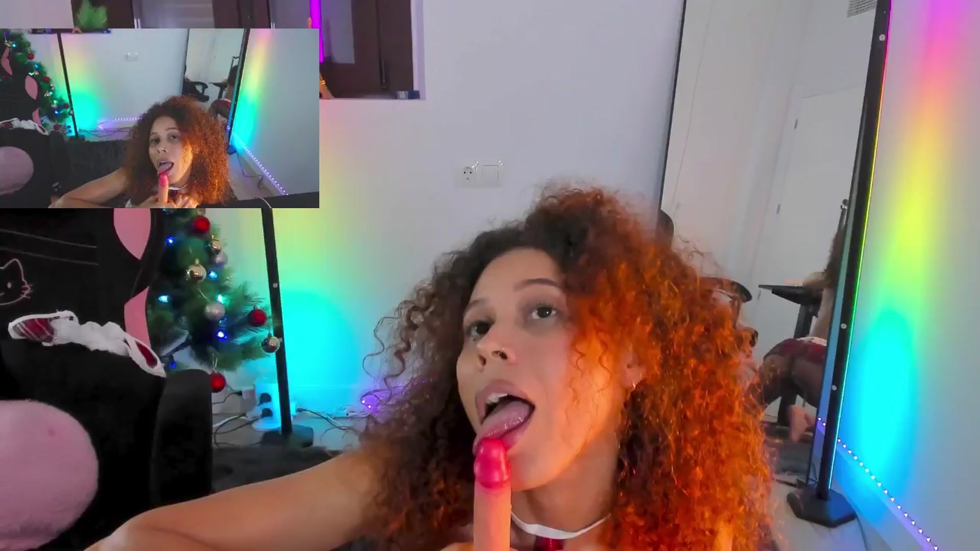 Gallery image thumbnail from pamela_land's myfreecams stream on, 12/19/2025, 20:49 image 19 of 20