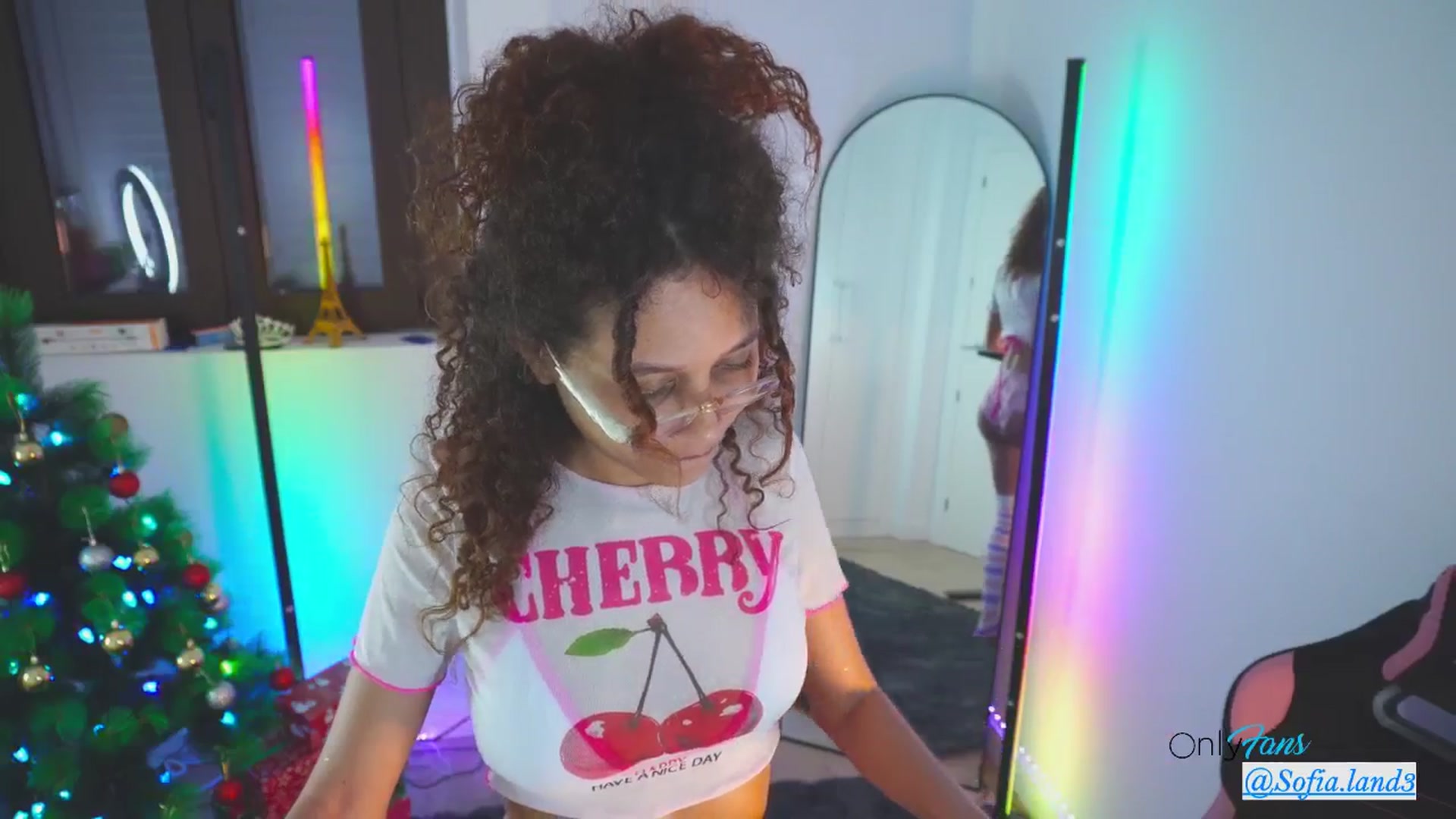 Gallery image thumbnail from pamela_land's myfreecams stream on, 12/30/2025, 07:32 image 15 of 20