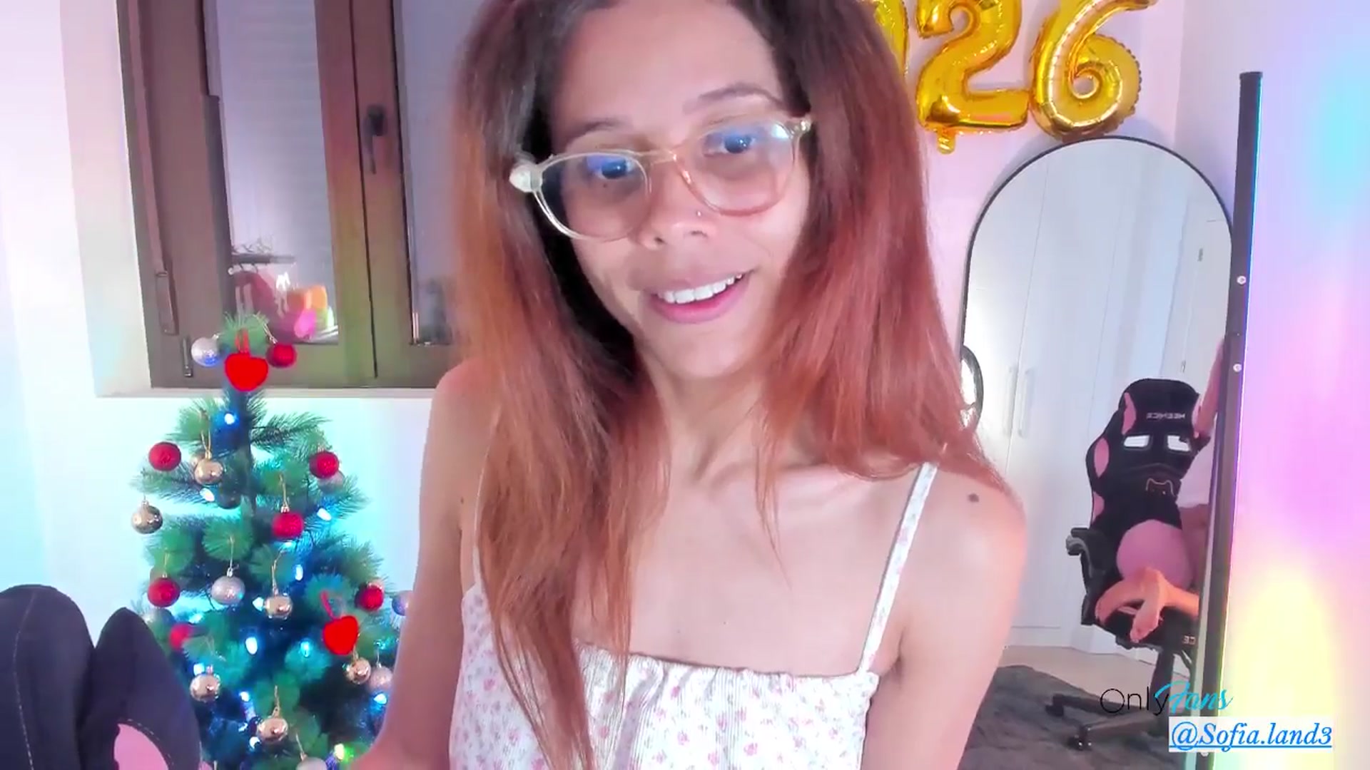 Gallery image thumbnail from pamela_land's myfreecams stream on, 01/05/2026, 09:18 image 11 of 20