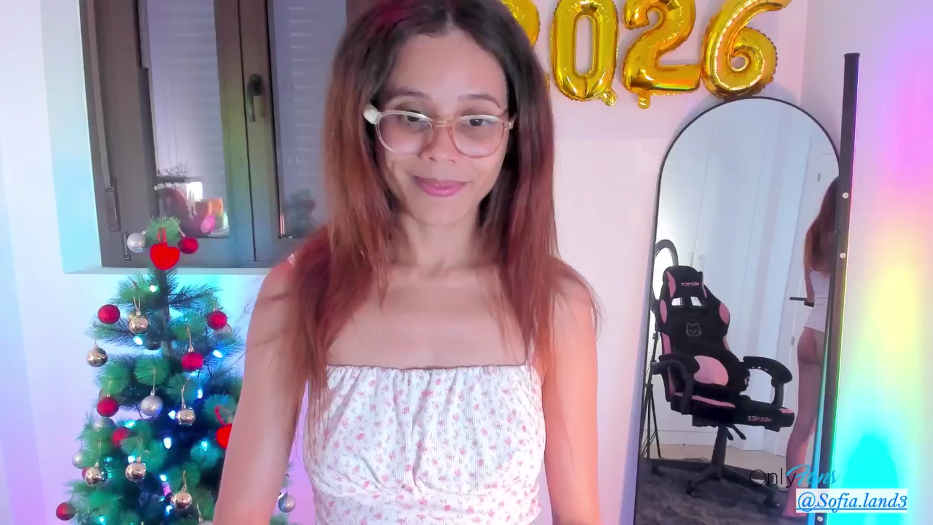 Gallery image thumbnail from pamela_land's myfreecams stream on, 01/05/2026, 11:01 image 4 of 20