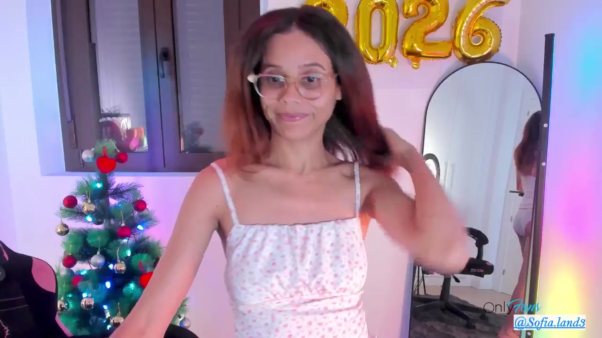 Gallery image thumbnail from pamela_land's myfreecams stream on, 01/05/2026, 11:01 image 6 of 20
